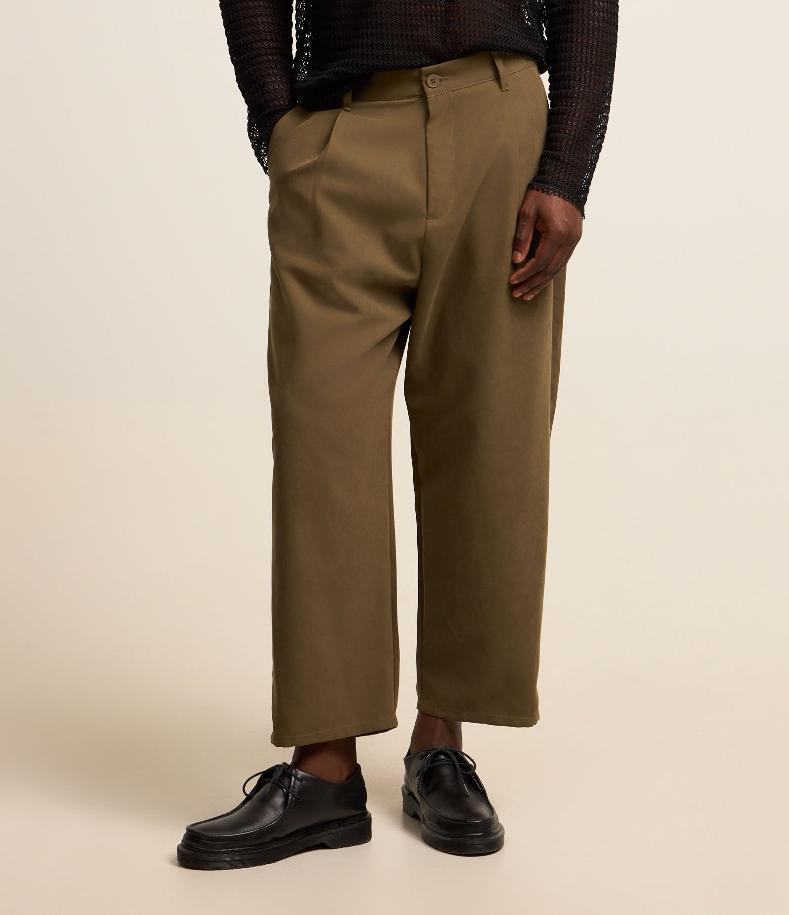 Calça em Alfaiataria e Cós com Passante Verde 3