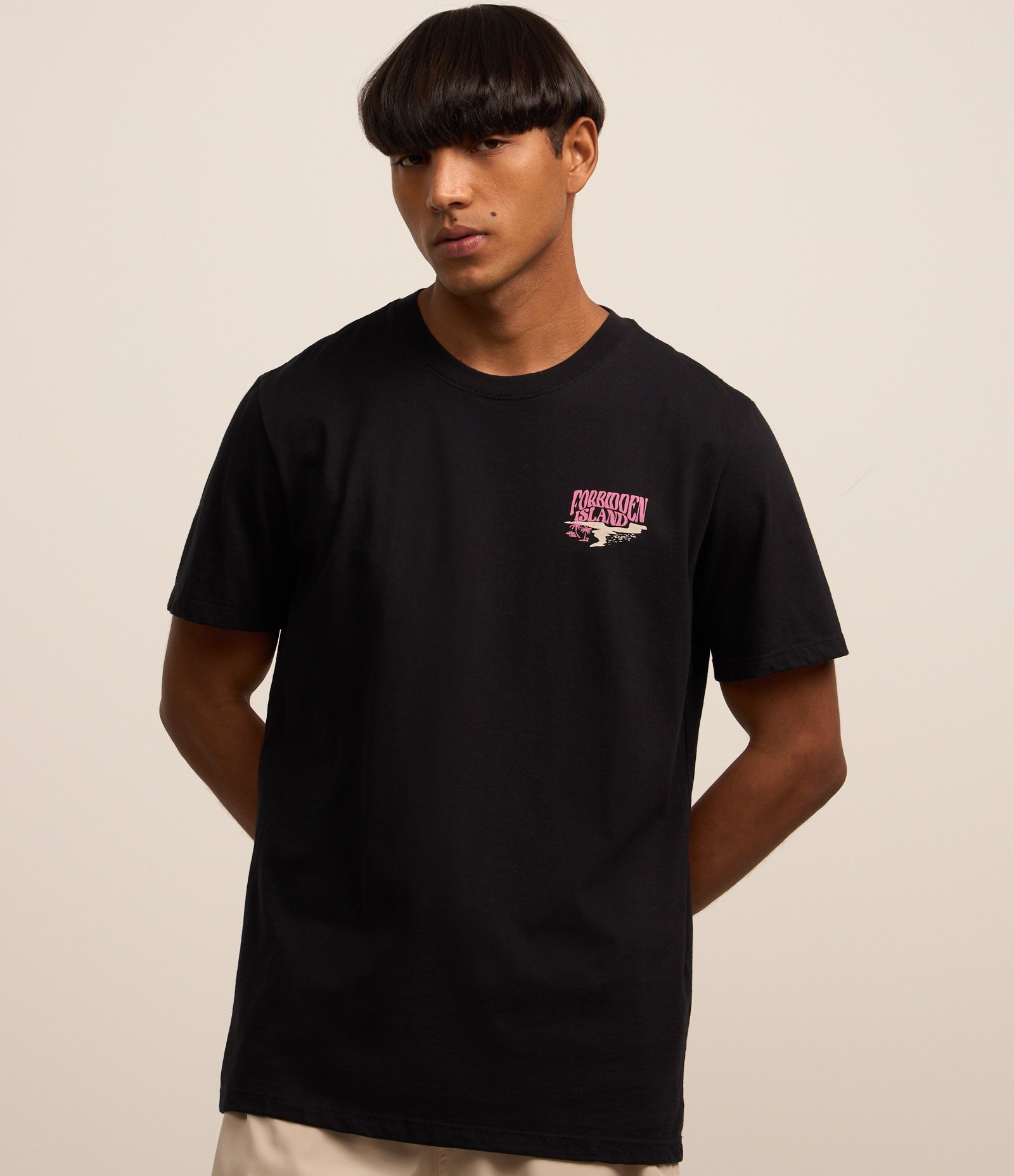 Camiseta Comfort em Algodão com Estampa Lettering Preto 3