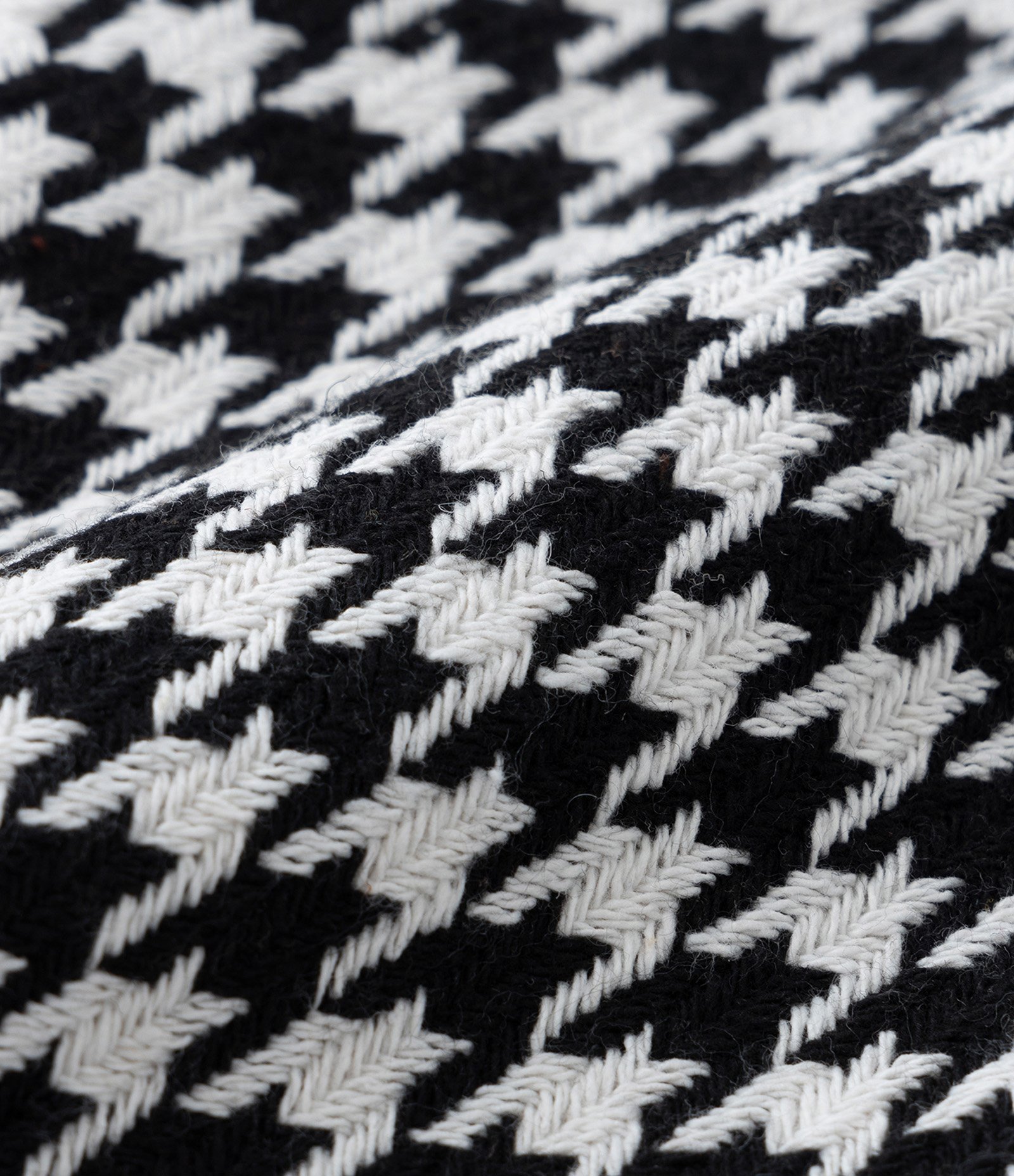 Short Saia em Tweed com Pochete Aplicada - Tam 5 a 14 Anos Preto 3