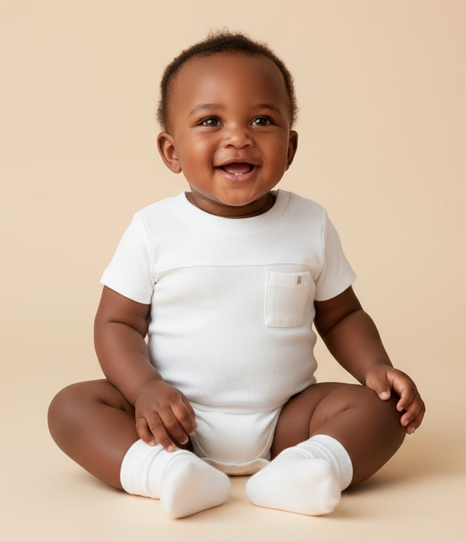 Body Infantil em Algodão com Recorte Canelado e Bolsinho - Tam 0 a 18 meses Branco 1