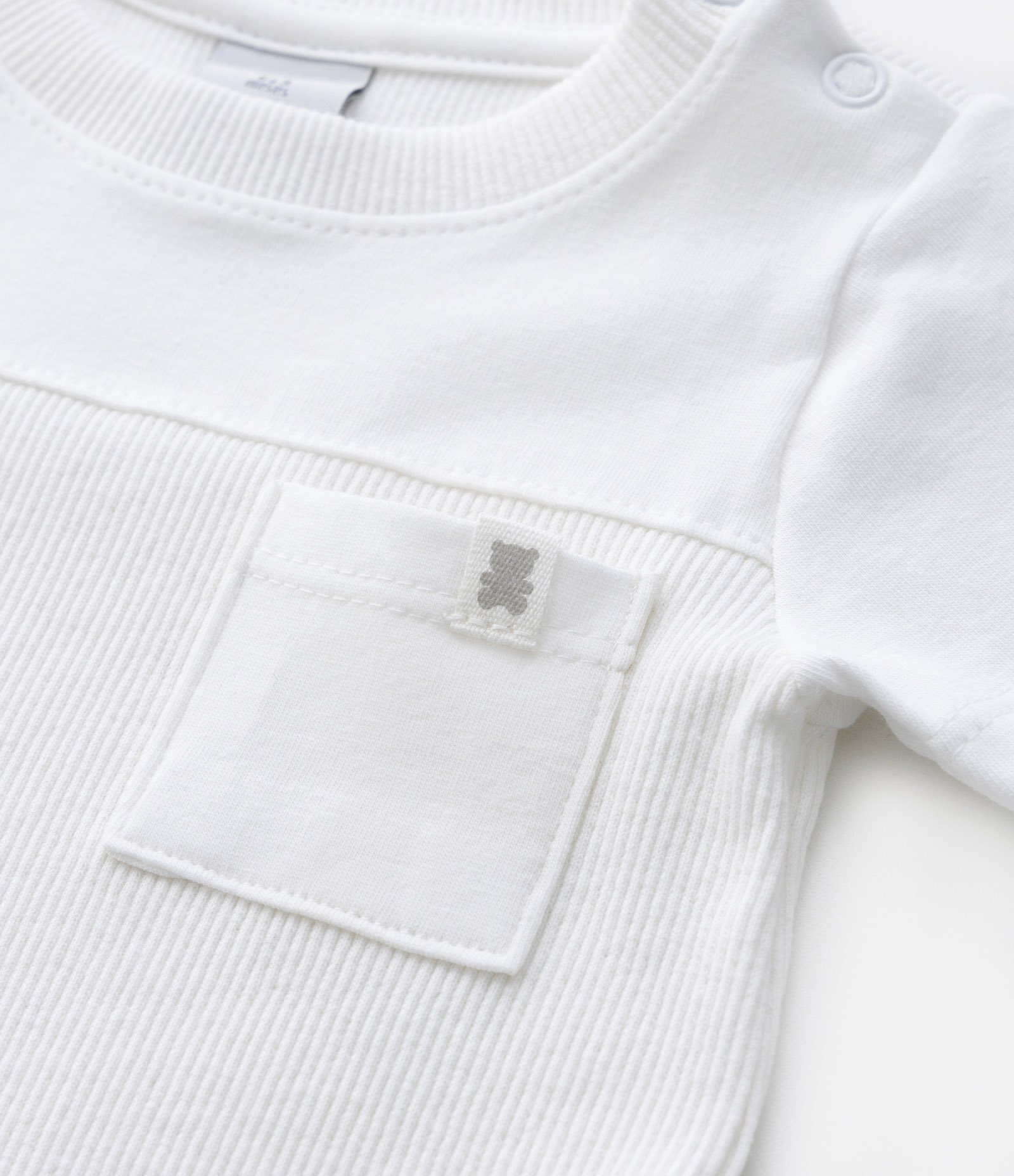 Body Infantil em Algodão com Recorte Canelado e Bolsinho - Tam 0 a 18 meses Branco 7