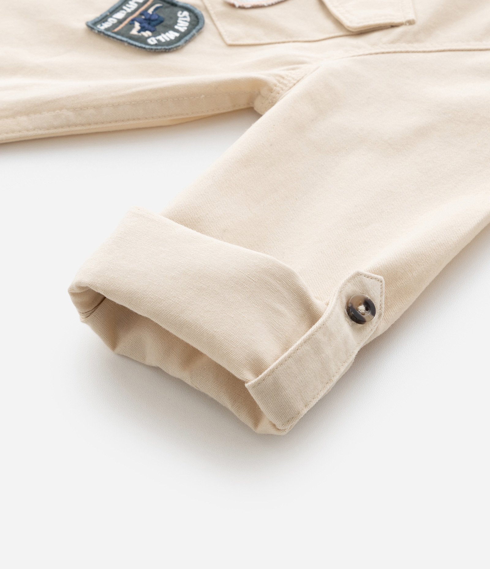 Camisa Infantil em Sarja com Patchs Raposa e Dino - Tam 1 a 6 Anos Bege 4