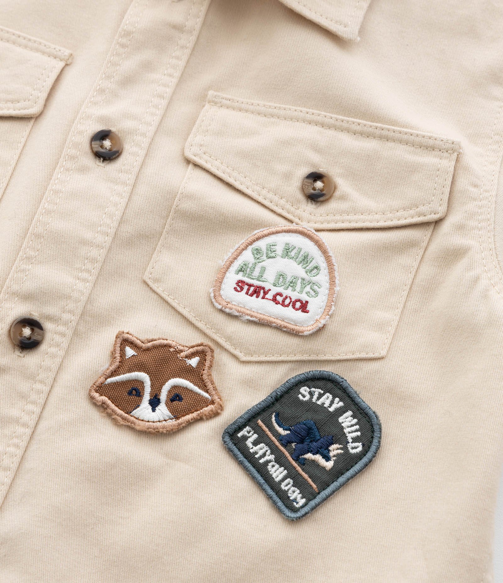 Camisa Infantil em Sarja com Patchs Raposa e Dino - Tam 1 a 6 Anos Bege 7