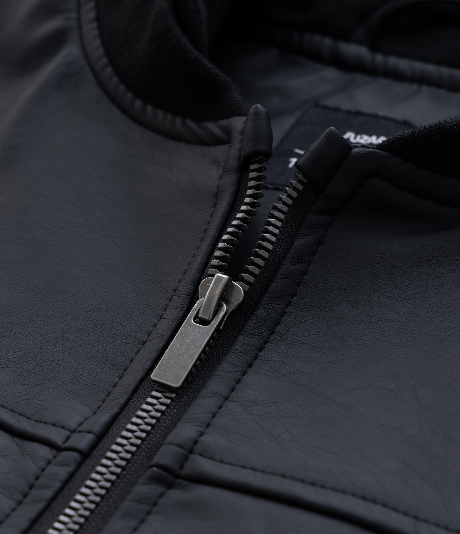 Jaqueta Infantil em PU com Capuz - Tam 5 a 14 Anos Preto 5