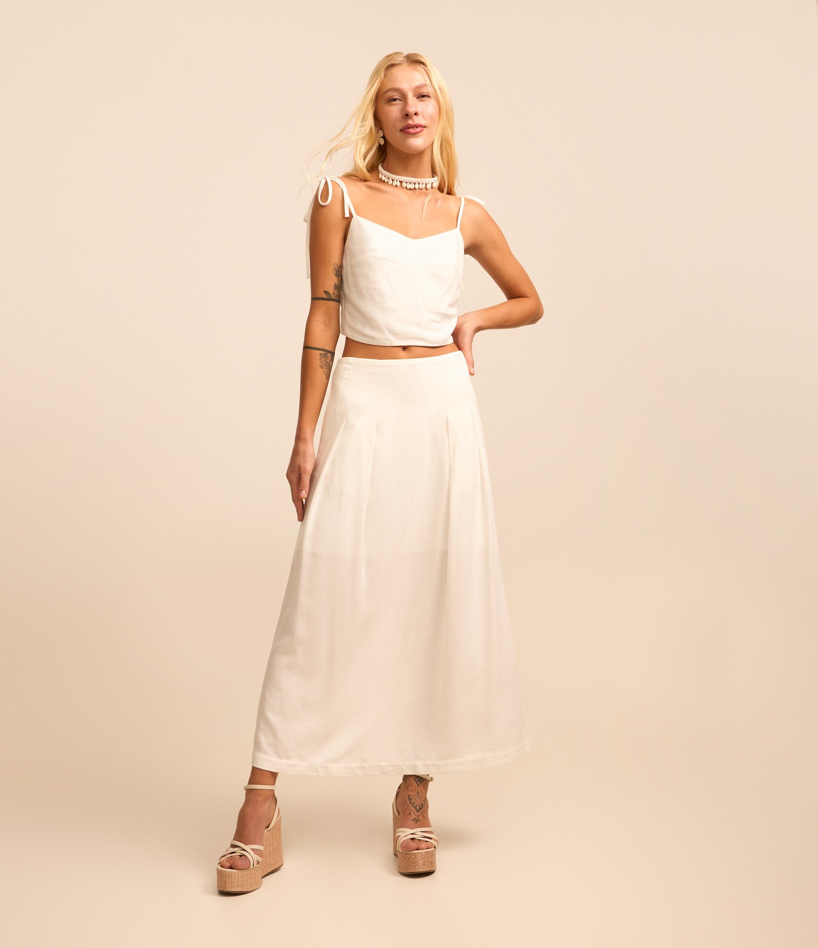 Saia New Midi em Viscolinho com Pregas Branco 1