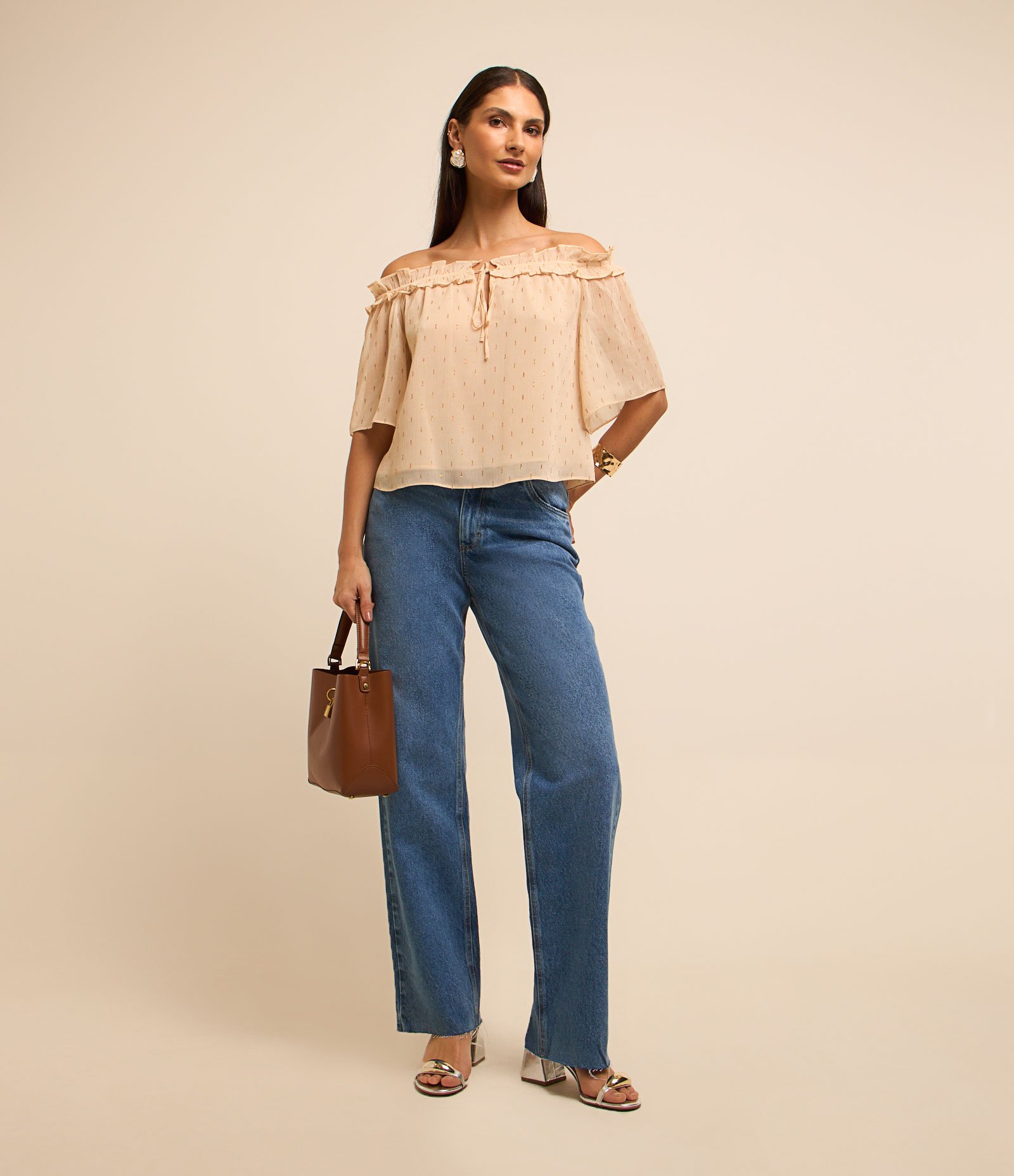 Blusa Ombro a Ombro em Chiffon com Babado e Amarração Laranja 2