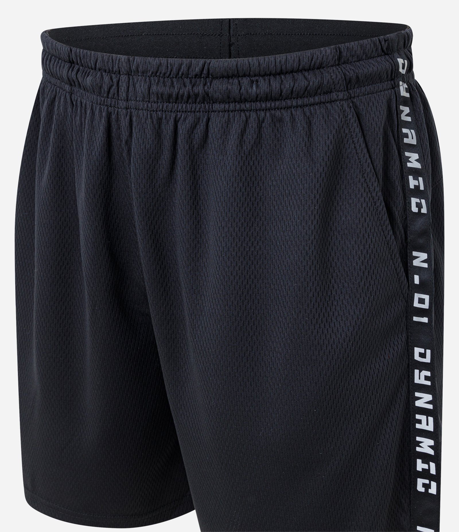 Bermuda Esportiva em Tecnologia Dry com Estampa Lateral Lettering Preto 6