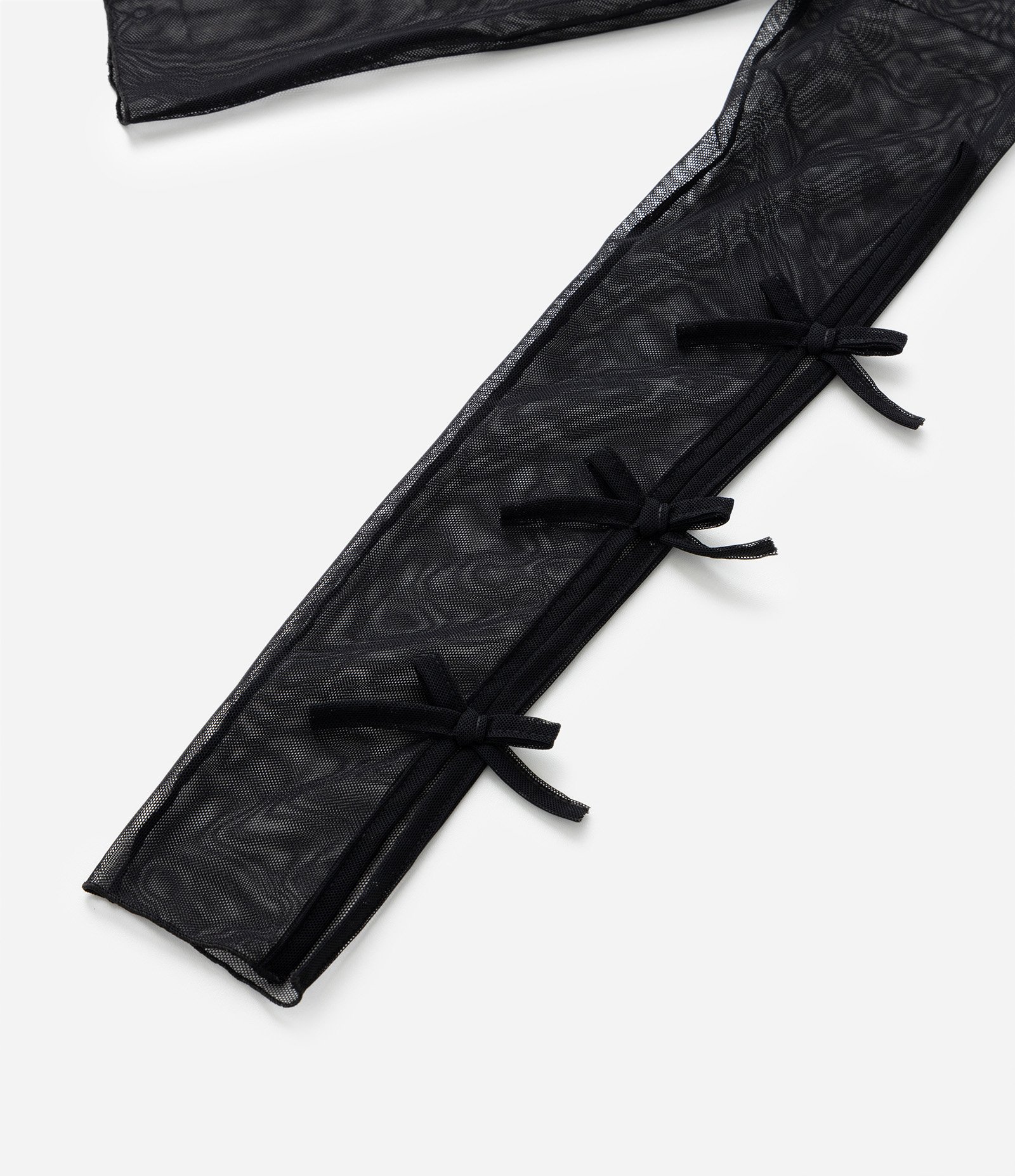 Blusa Infantil com Sobreposição e Lacinhos nas Mangas - Tam 5 a 14 Anos Preto 2