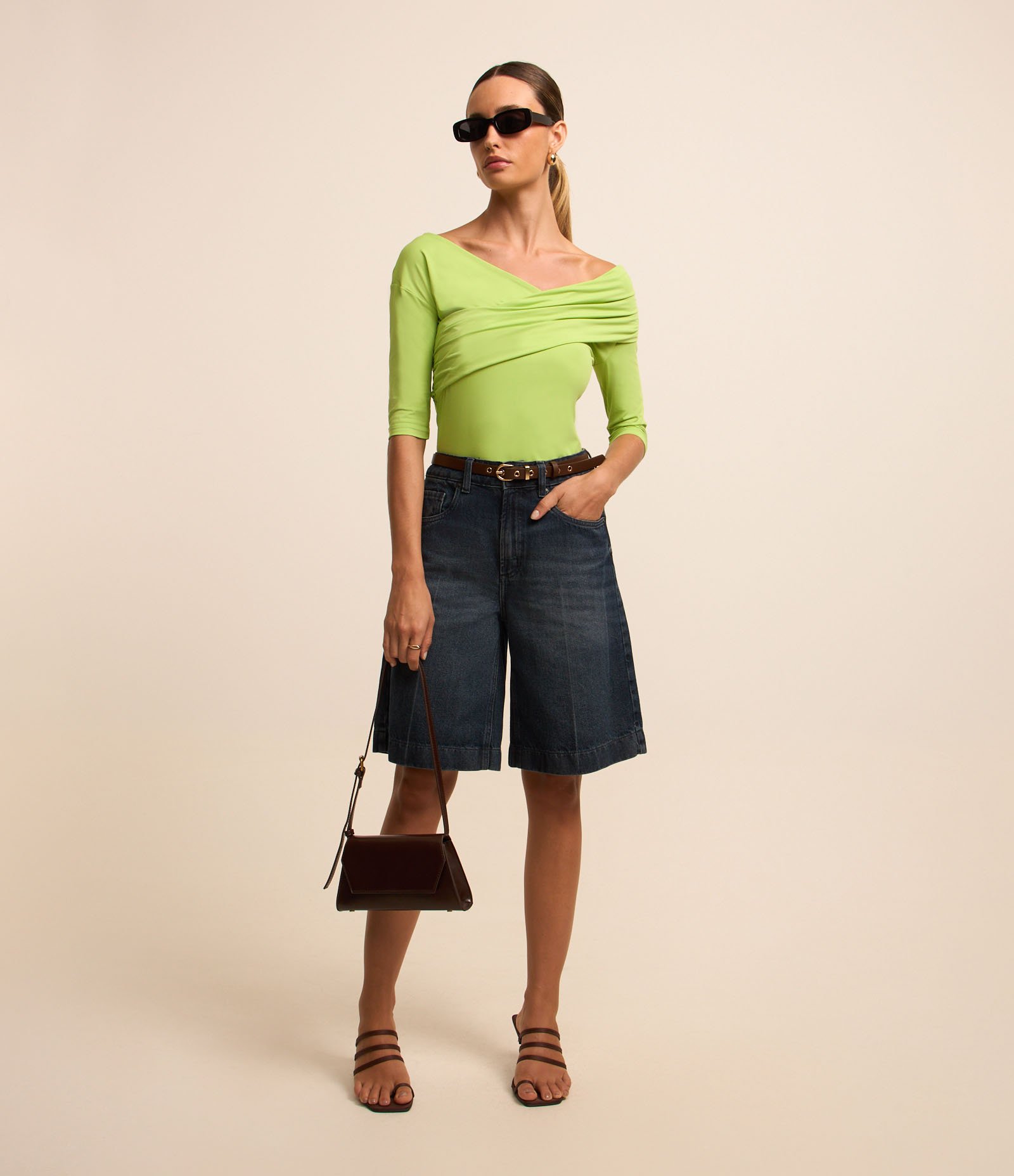 Blusa Ombro a Ombro com Decote Transpassado Verde 2