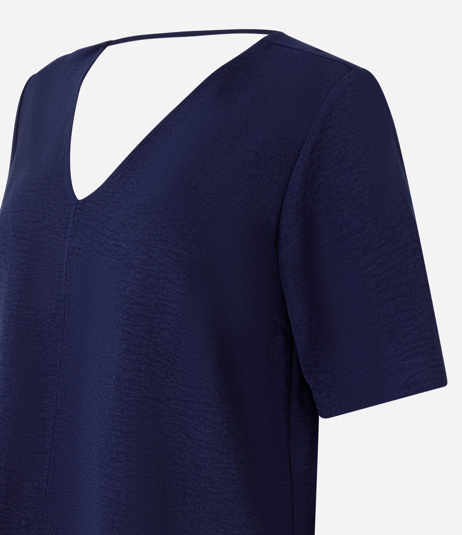 Blusa em Crepe com Decote V Azul Marinho 7
