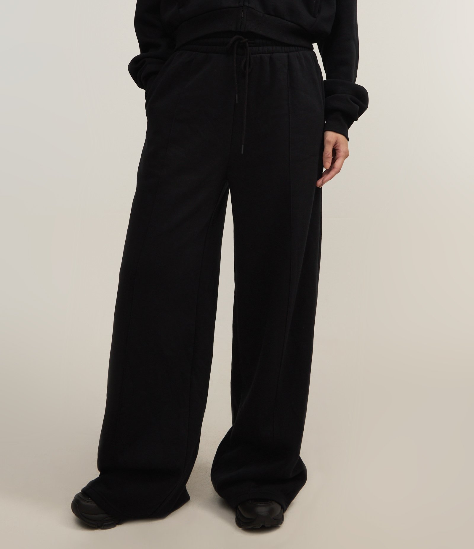 Calça Wide em Moletom com Cós Elástico 3