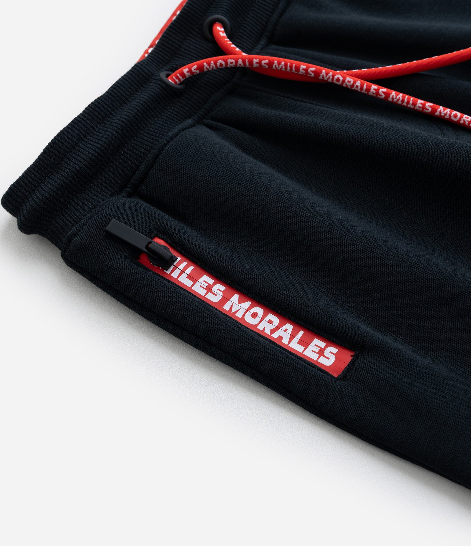 Calça Infantil com Bolso Cargo e Estampa Homem Aranha - Tam 4 a 10 Anos Preto 8