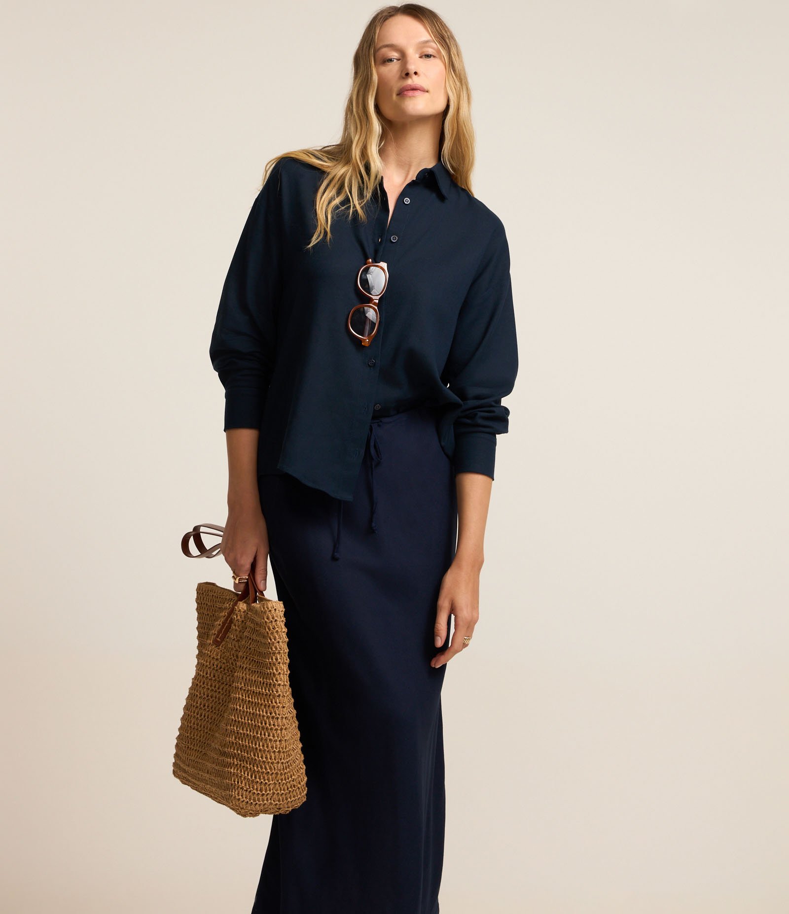 Saia Midi em Viscolinho com Amarração no Cós 2