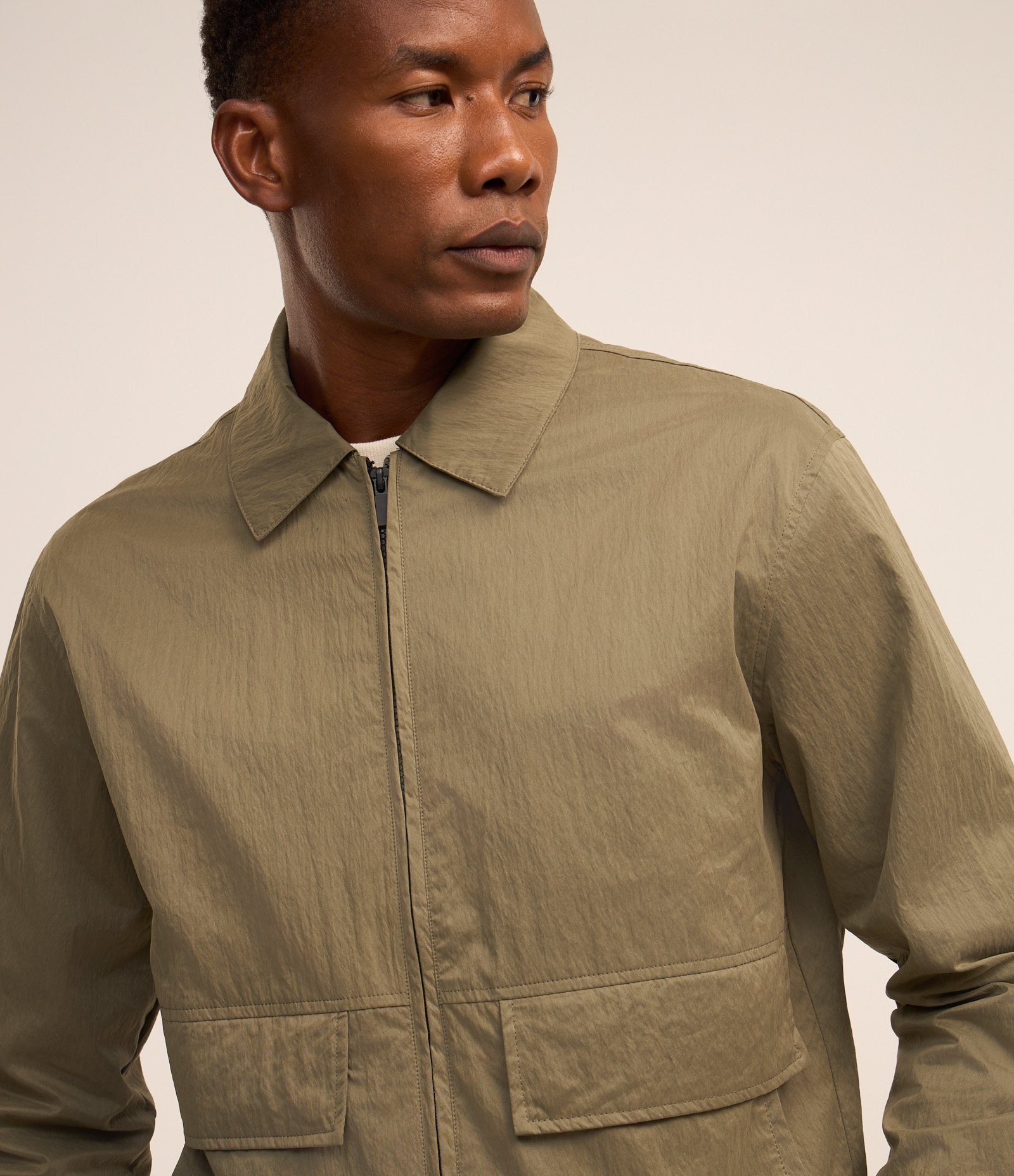 Jaqueta Bomber com Bolso Lapela Verde 6