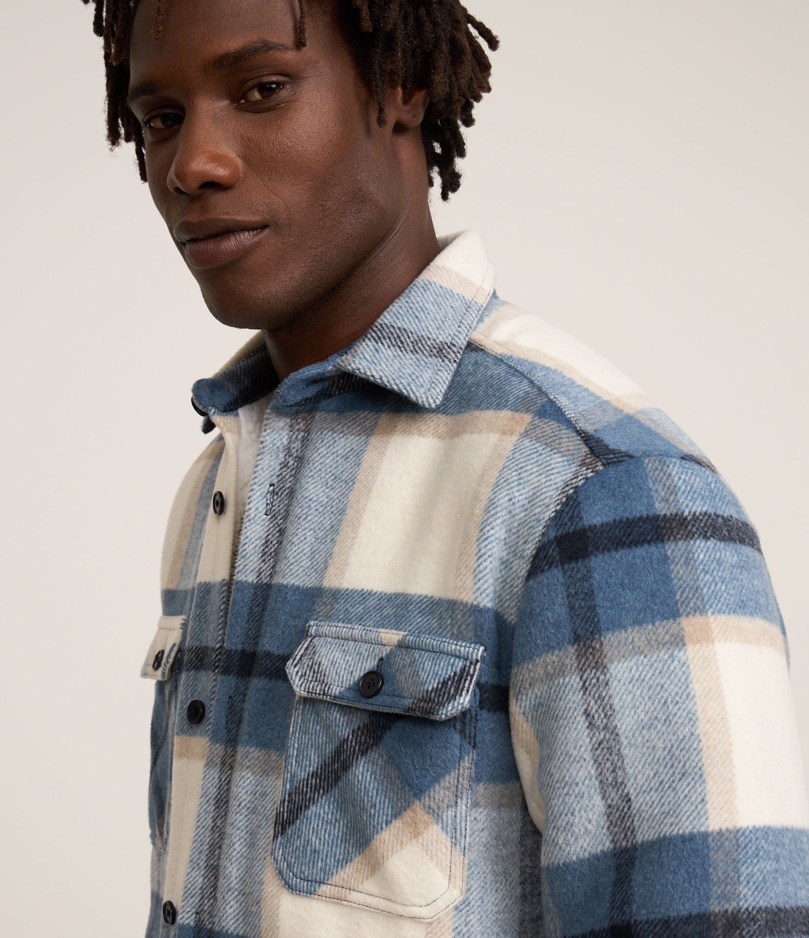 Jaqueta Trucker em Veludo com Estampa Xadrez 5