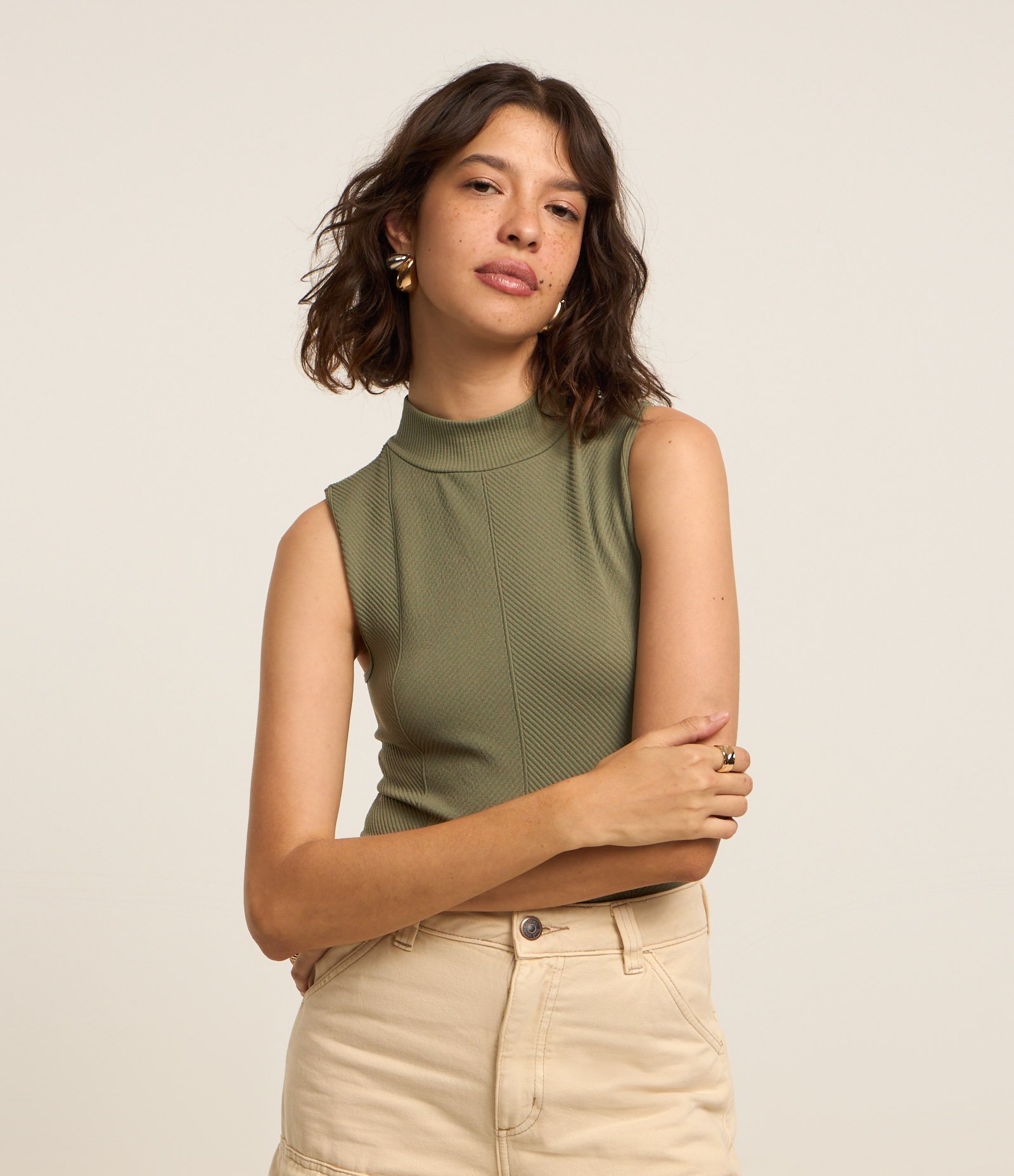 Body Seamless com Textura Espinha de Peixe e Gola Alta Verde 1