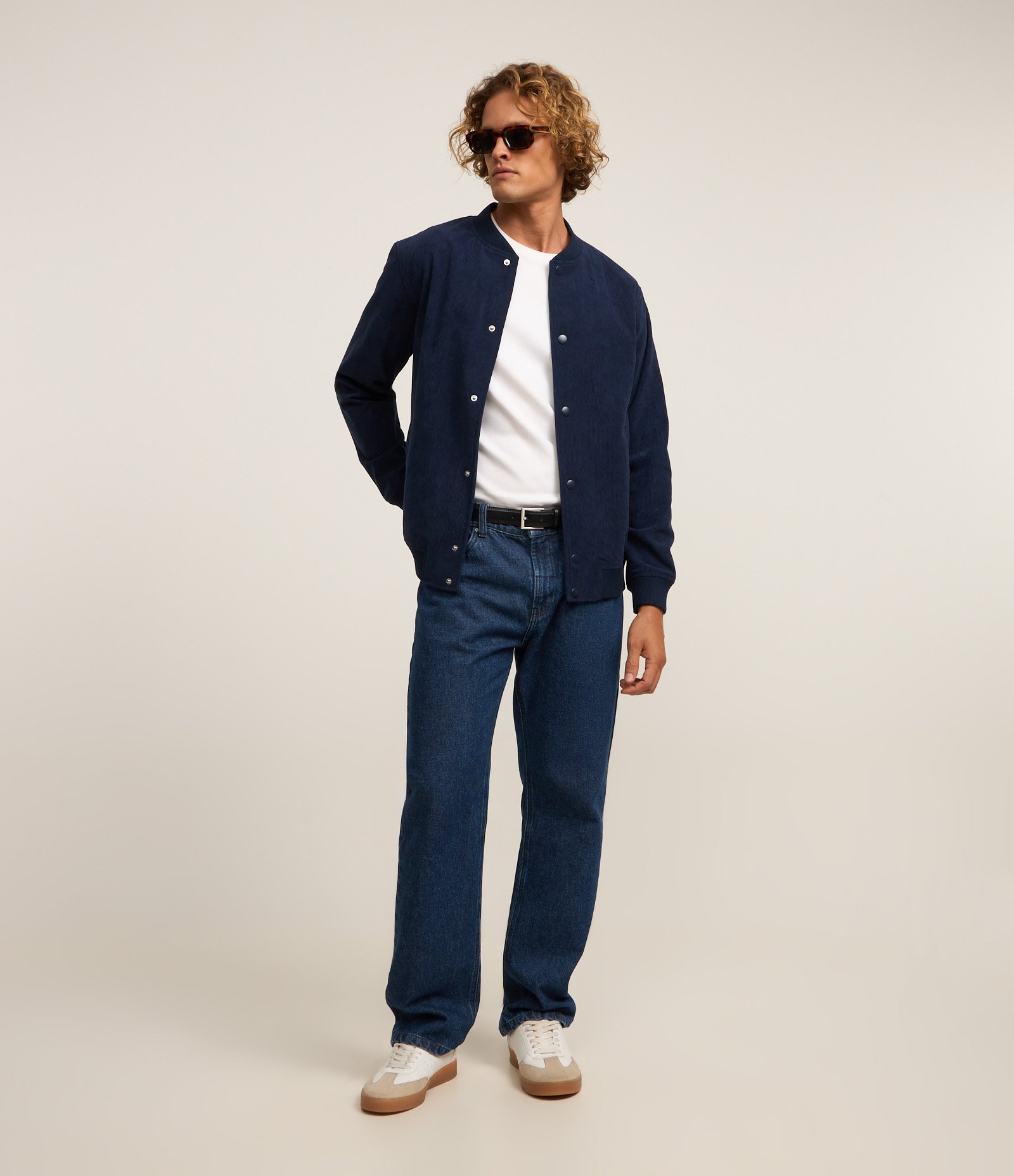 Jaqueta Bomber em Veludo Cotelê com Botões Forrados 2