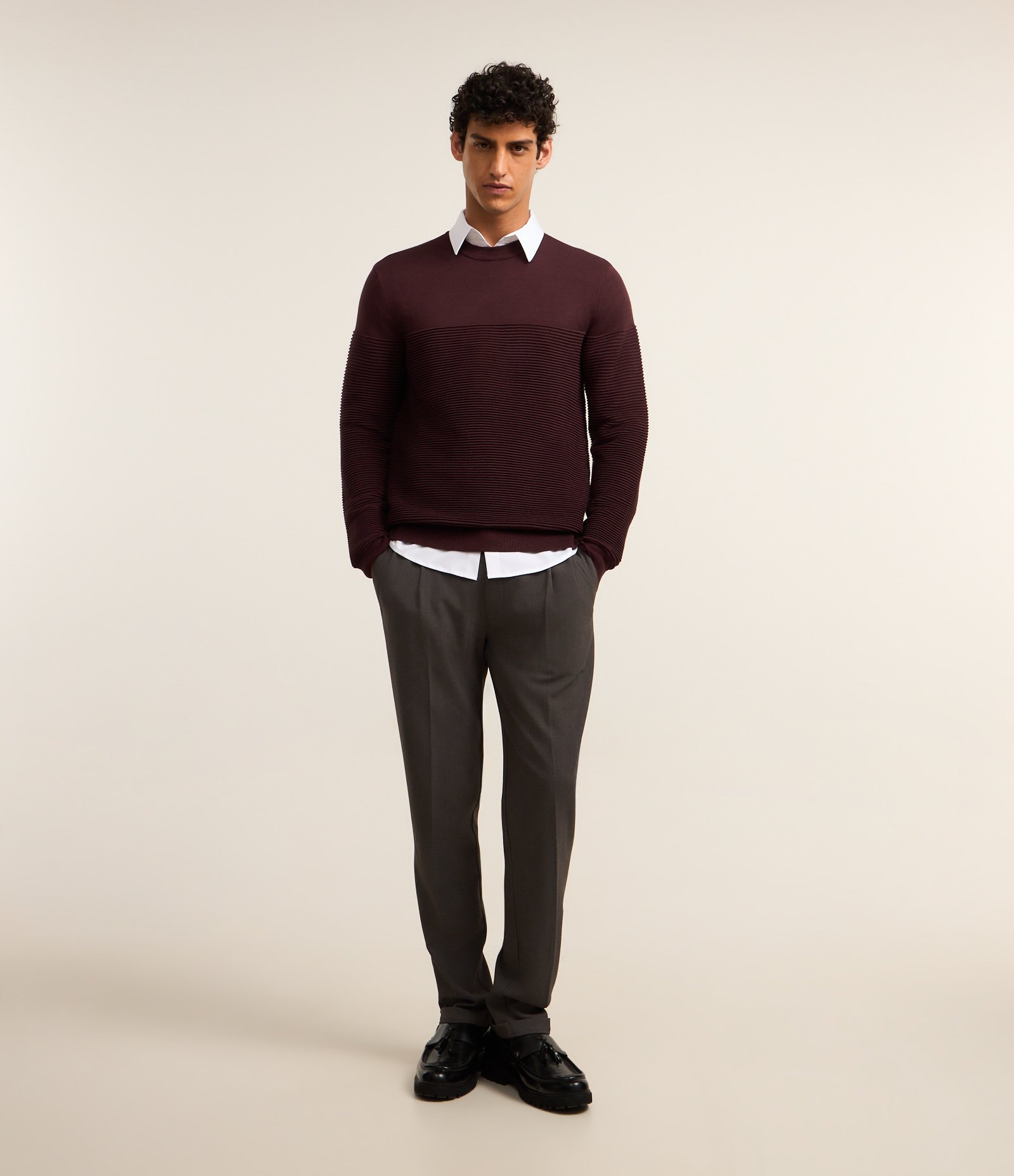 Suéter em Tricô com Textura em Nervuras Marrom 2