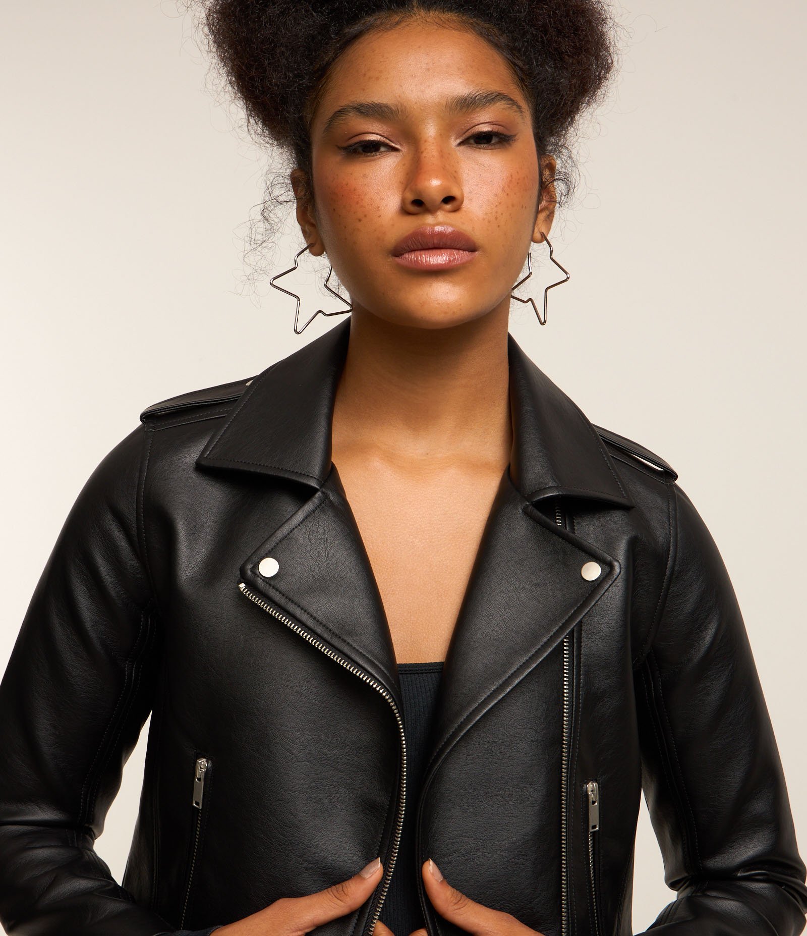 Jaqueta Biker em Pu com Zíper nos Bolsos Preto 3