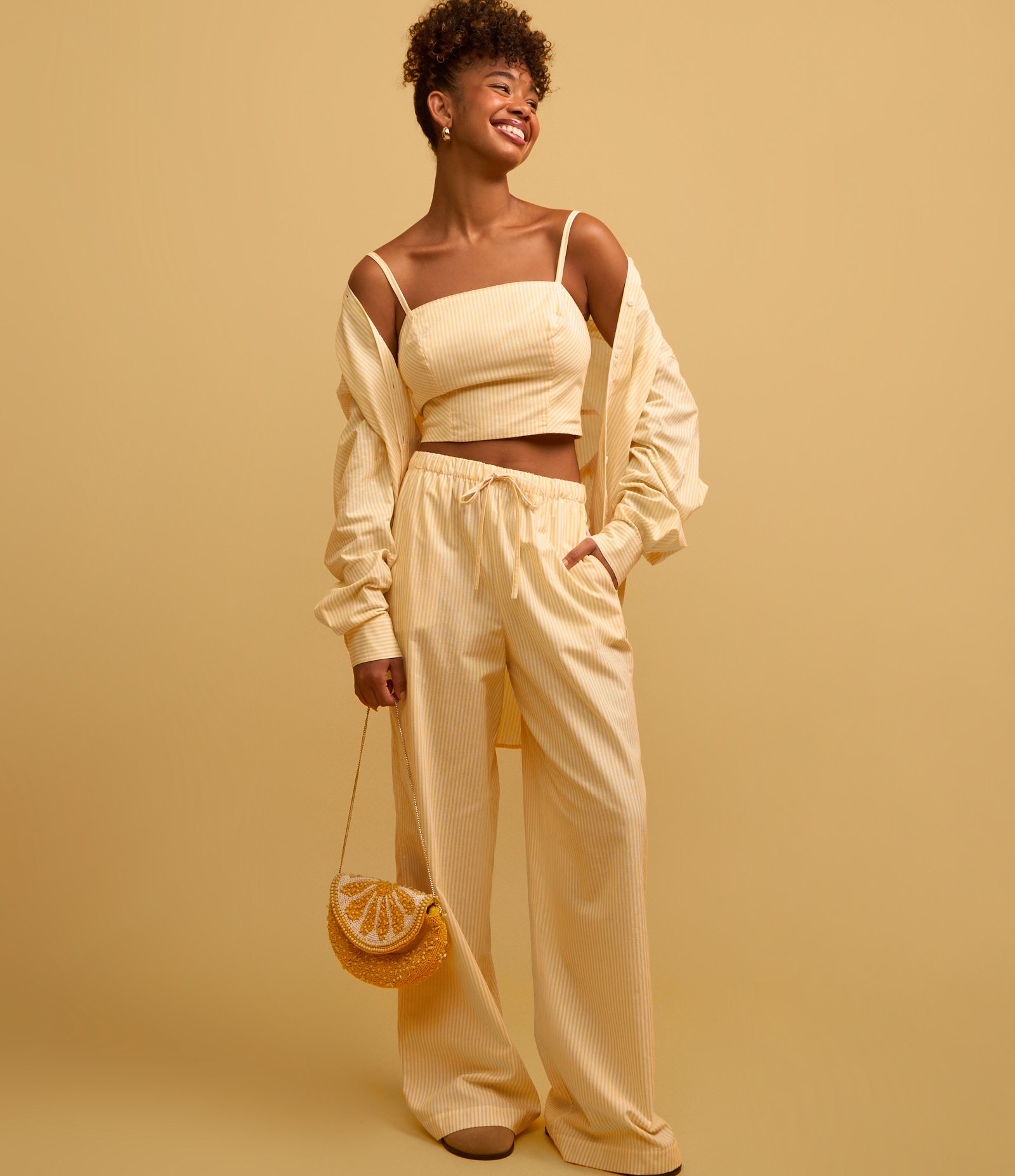 Blusa Cropped em Tricoline Listrada com Fio Tinto Amarelo 2