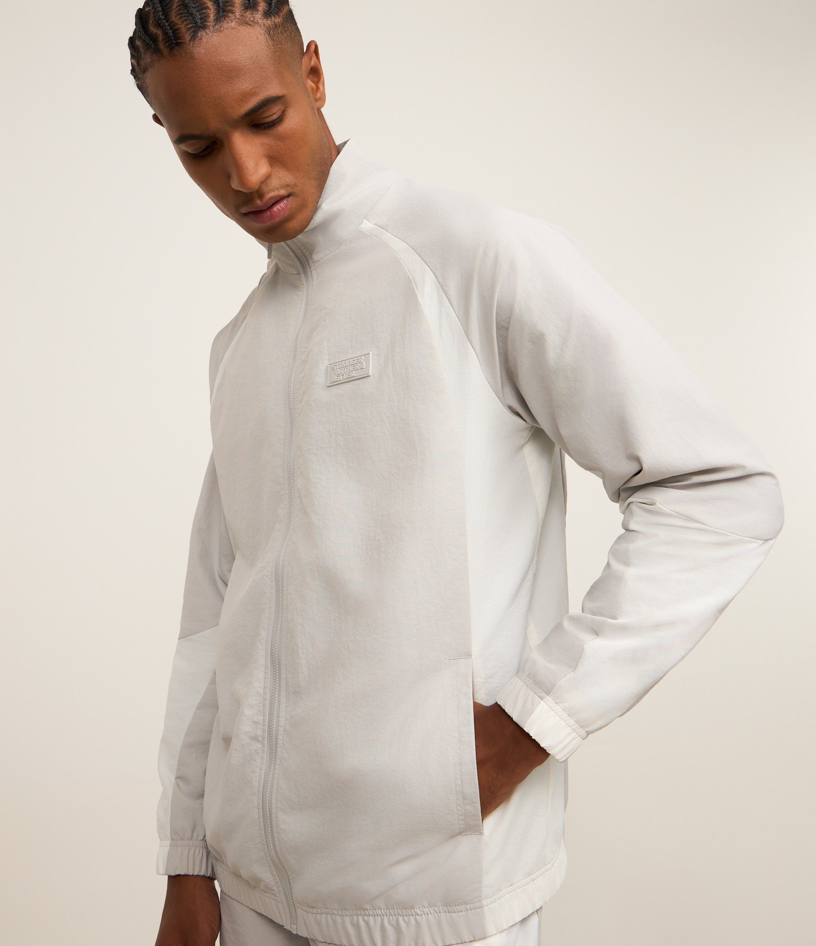 Jaqueta Esportiva em Poliamida com Detalhes 6