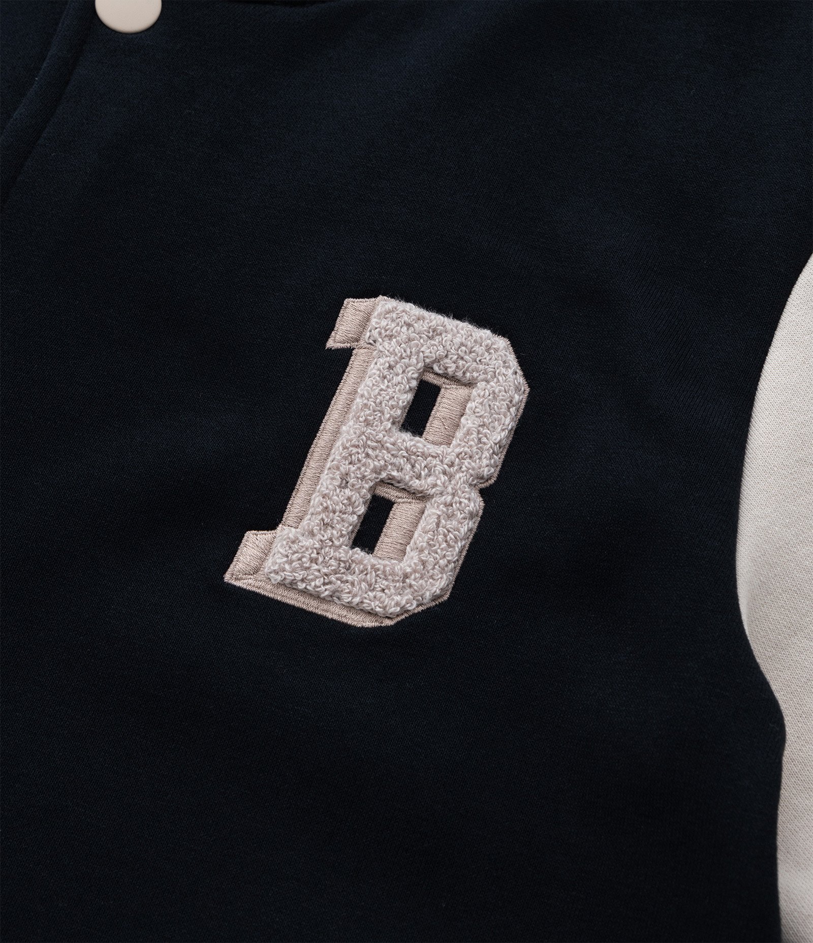 Jaqueta Bomber Infantil com Recortes Contrastante - Tam 5 a 14 Anos Preto 6