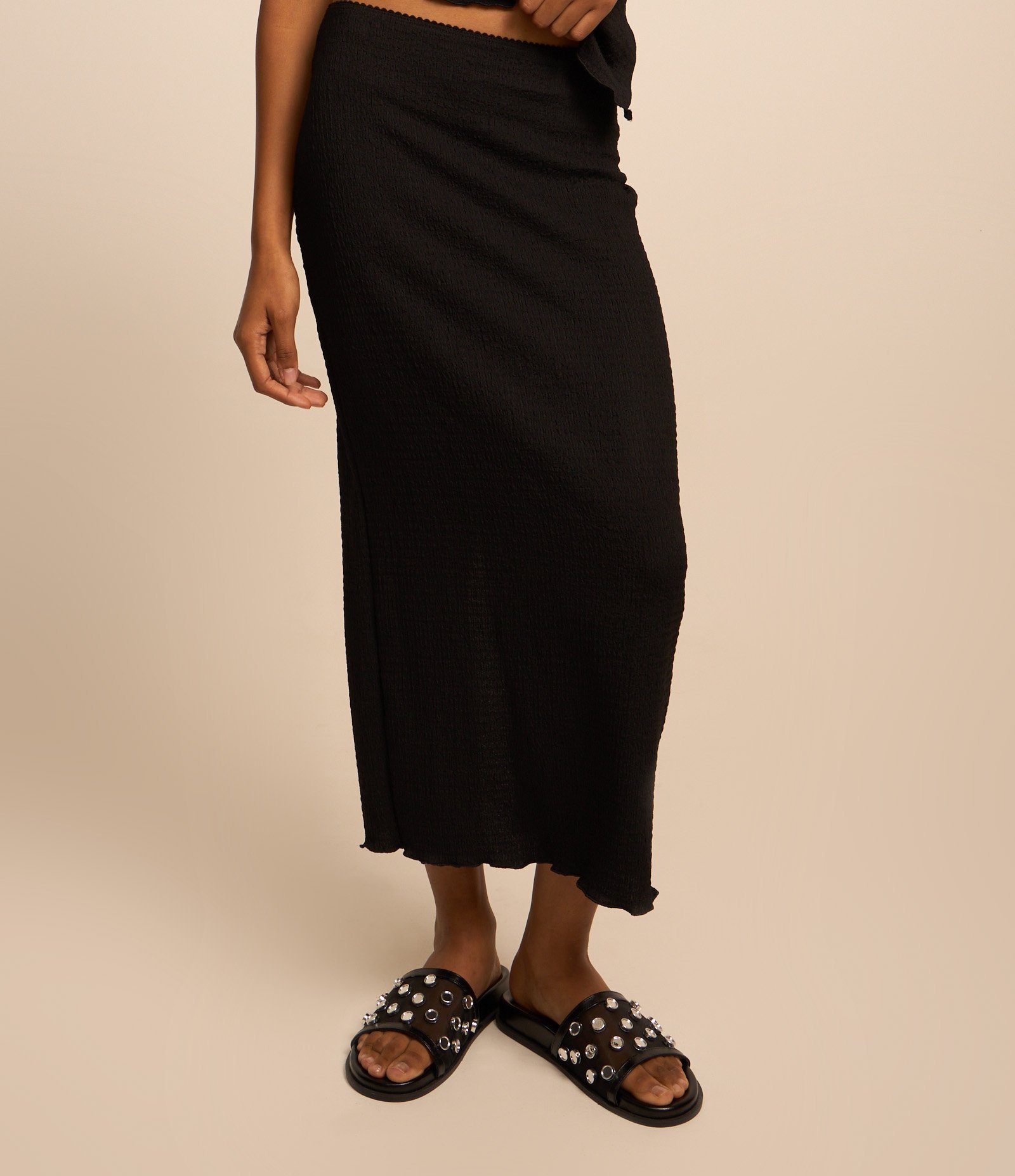 Saia Midi Texturizada com Fenda 3