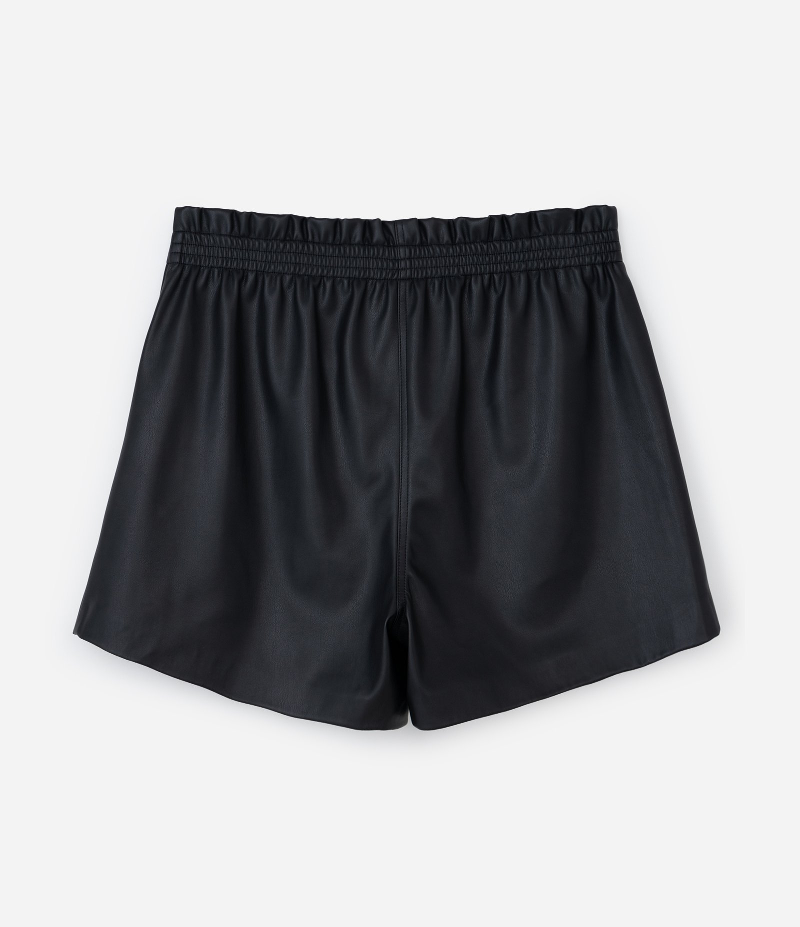 Bermuda Clochard em Material Sintético Curve & Plus Size Preto 6