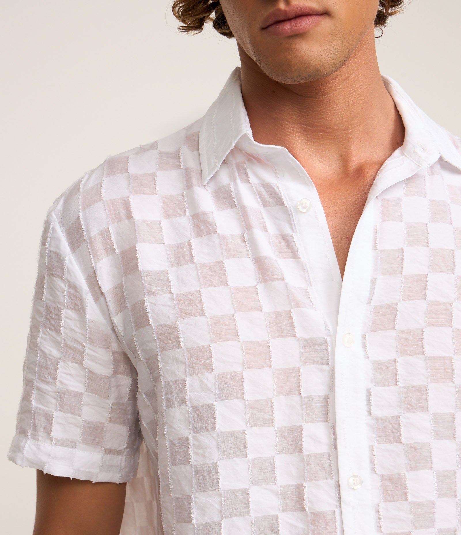 Camisa em Algodão com Estampa Xadrez e Textura Branco 3