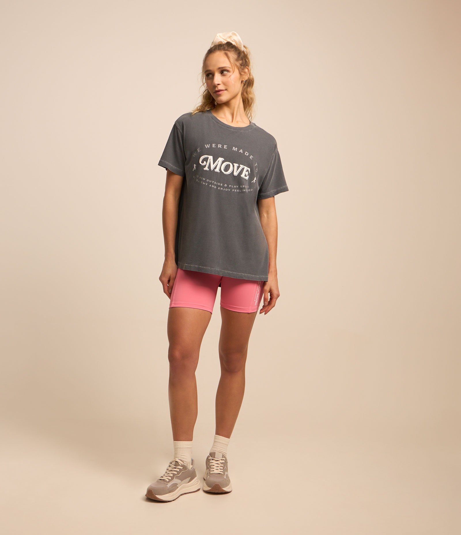 Camiseta Esportivas em Algodão com Estampa Move Cinza 2