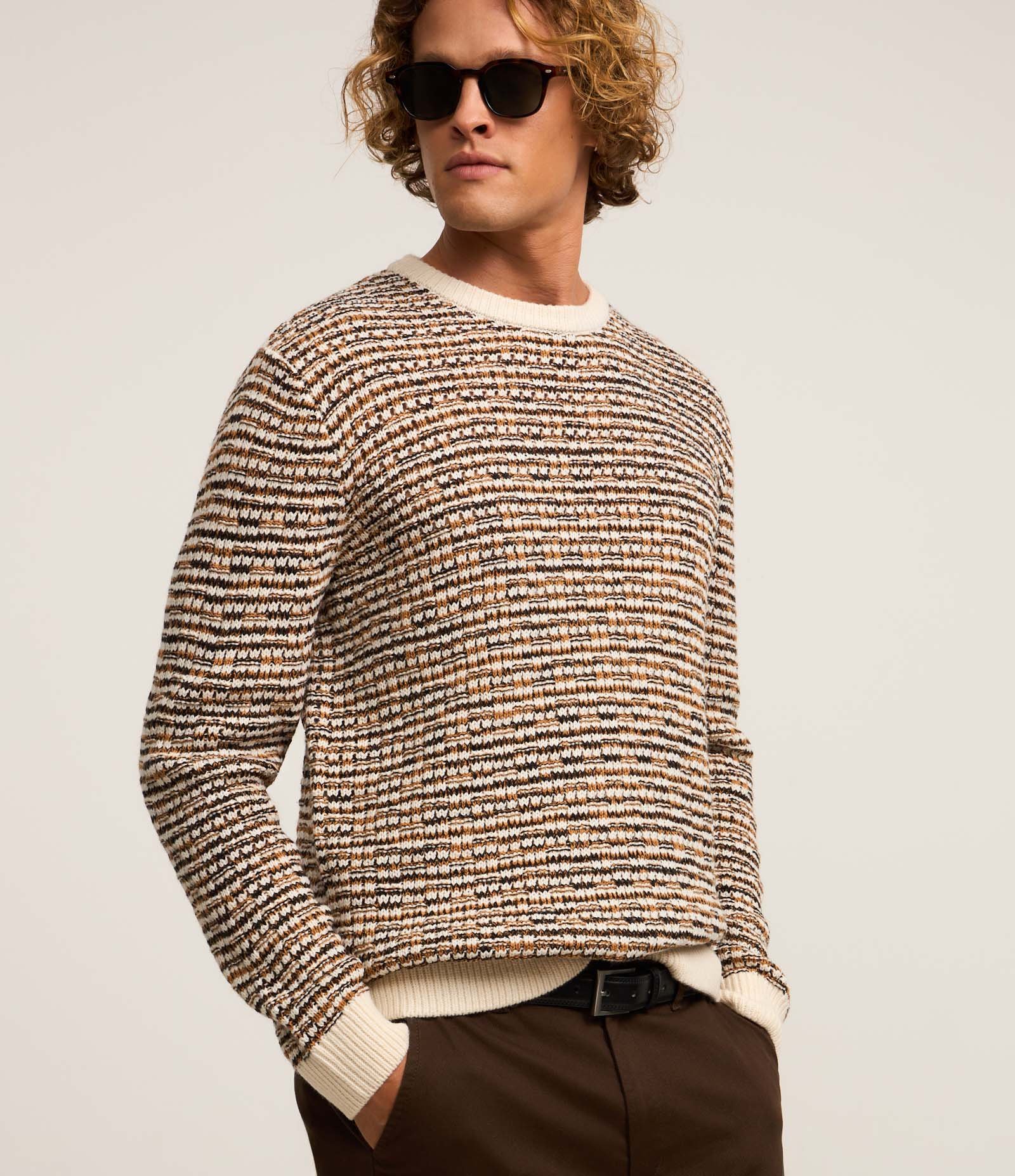 Suéter com Textura em Ponto Aberto Marrom 8