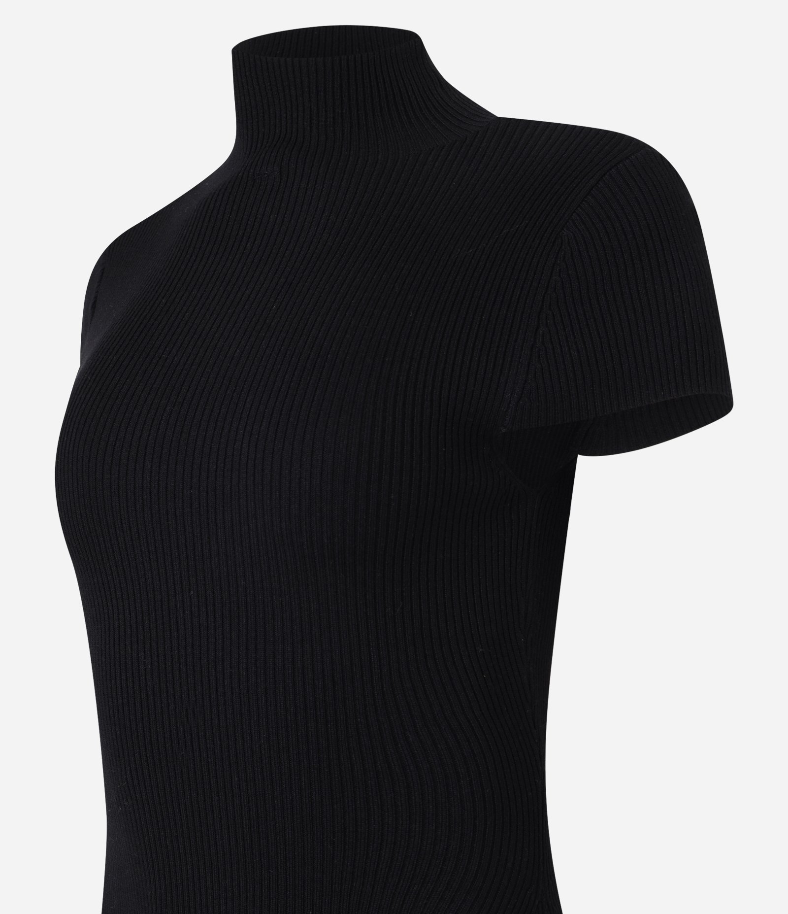 Vestido Curto em Tricô com Golinha Preto 5