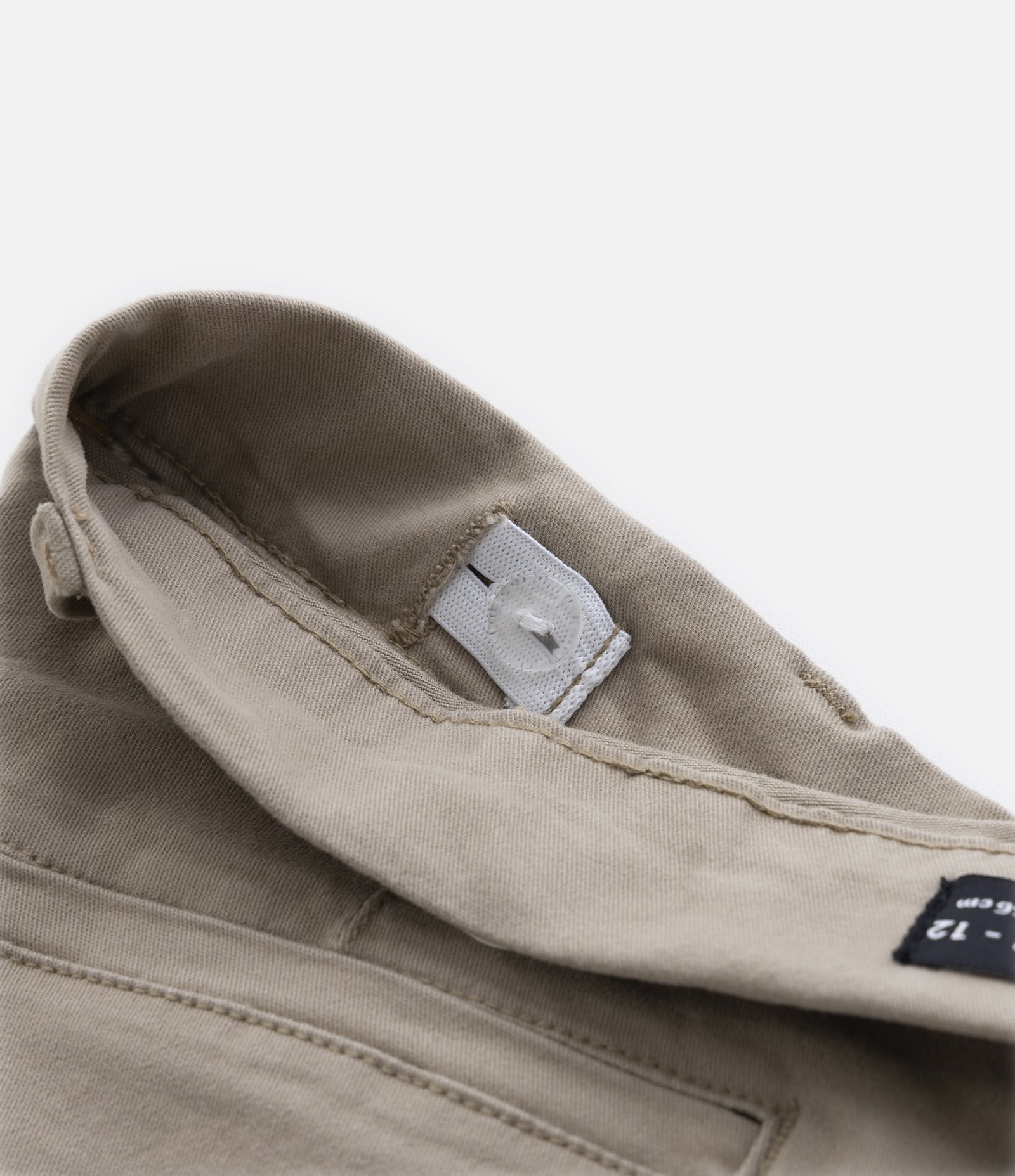 Calça Slim Infantil com Bolsos - Tam 5 a 14 anos Bege Médio 5