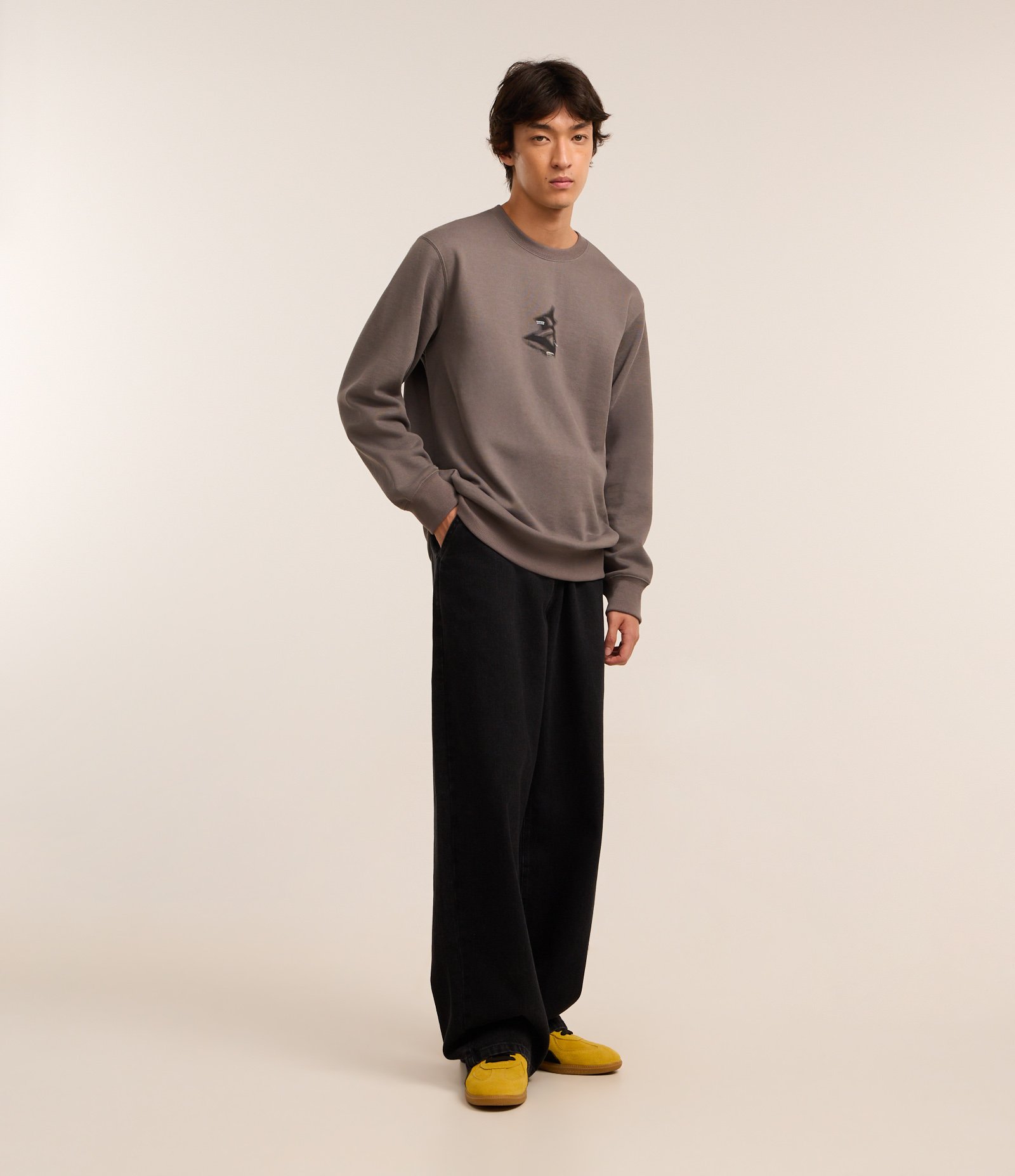 Casaco Fechado em Fleece com Estampa Frente e Costas Butterfly Collapse Cinza 2