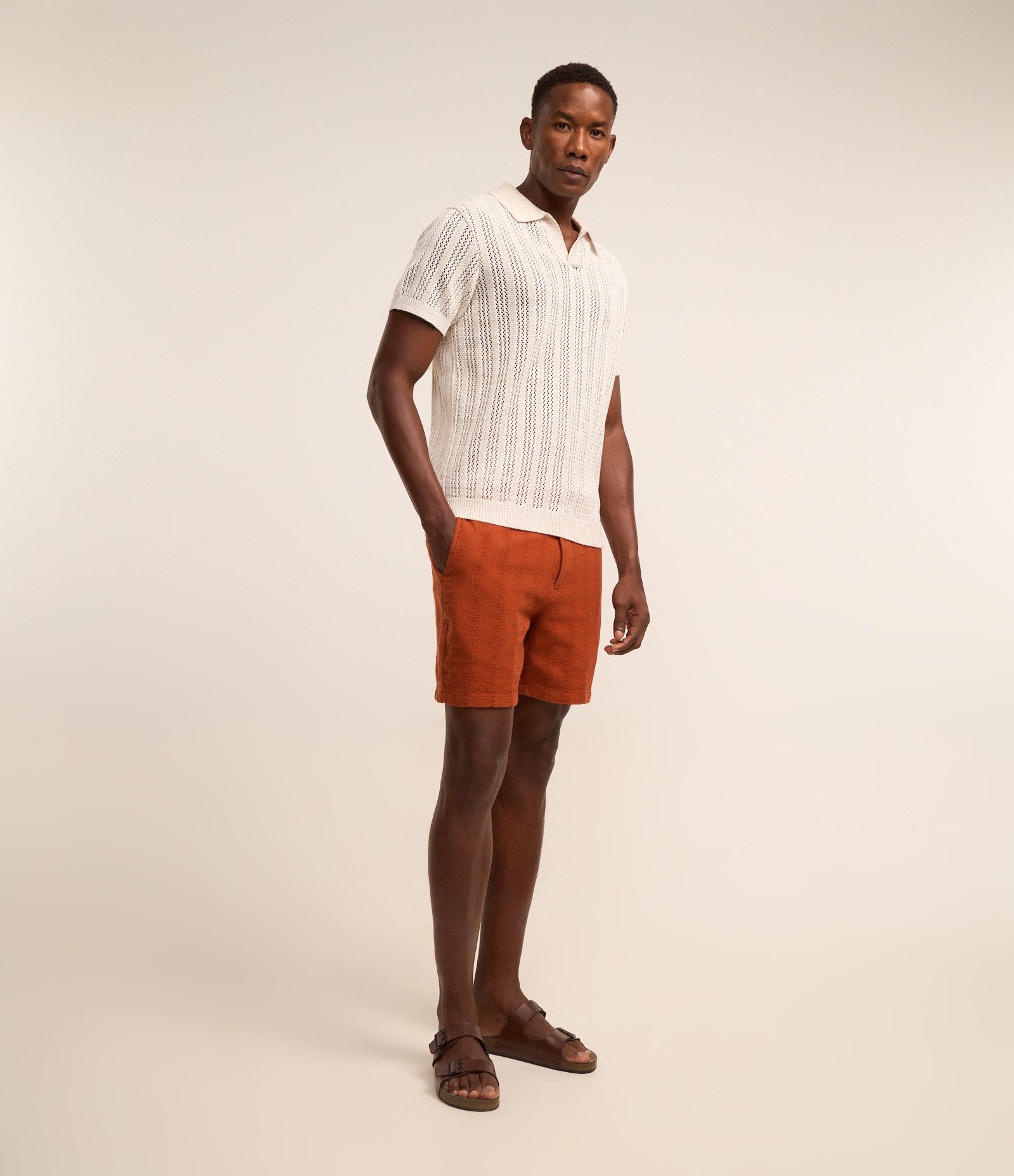 Bermuda em Algodão com Textura e Cós Elástico Vermelho 1