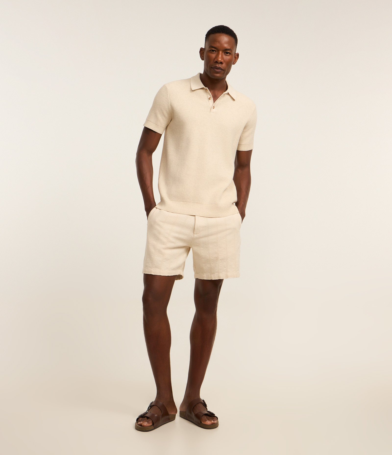 Bermuda em Algodão com Textura e Cós Elástico Off White 1