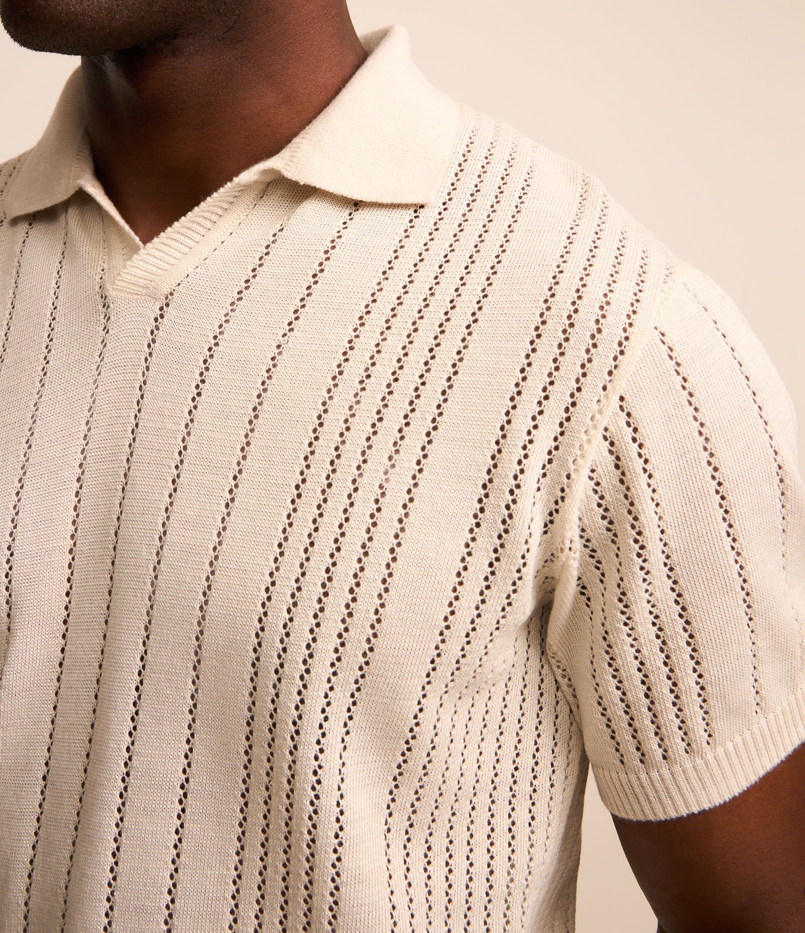 Camisa Polo em Tricô com Textura e Mangas Curtas Branco 4