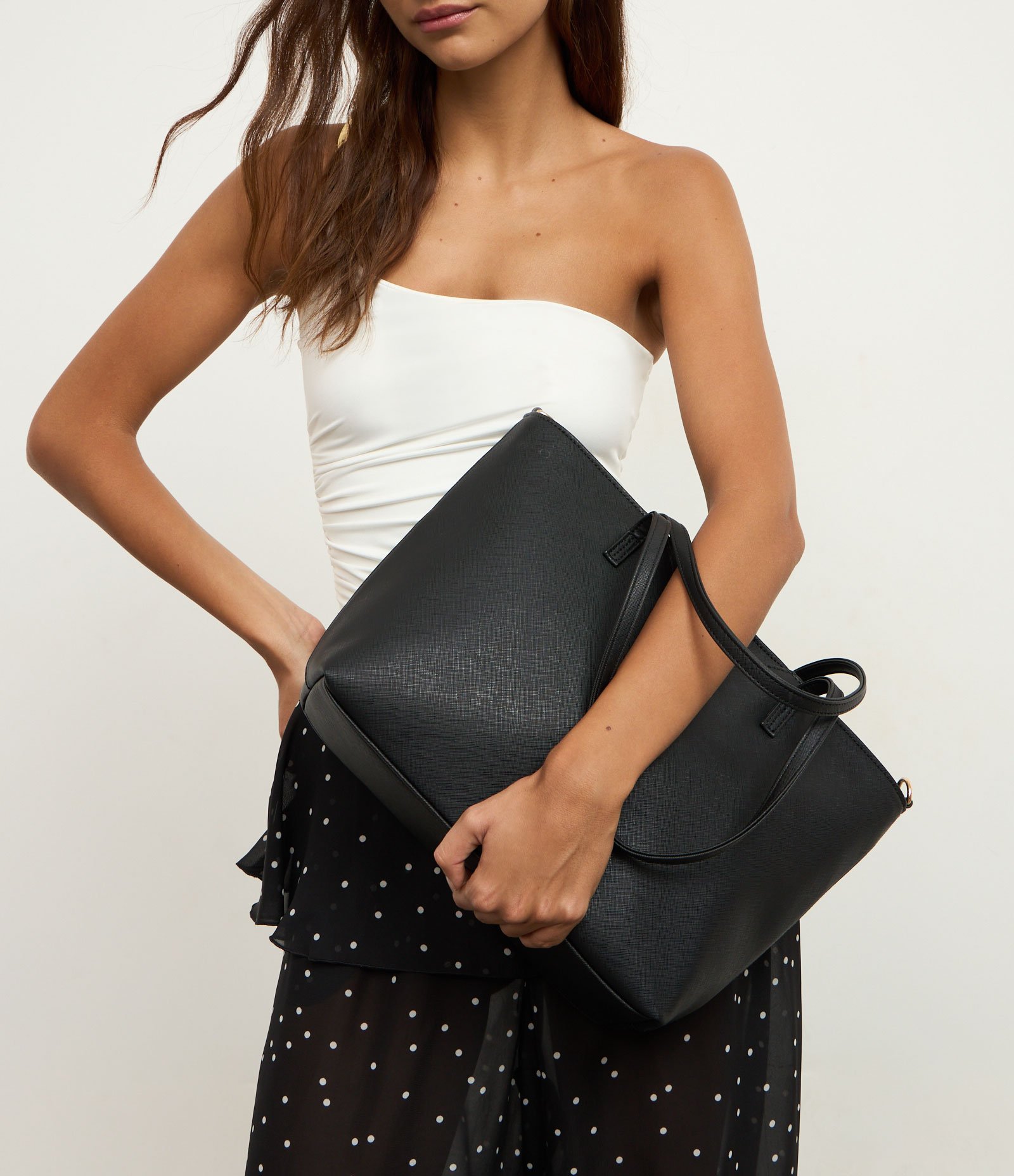 Bolsa Shopper Grande em PU Textura Safiano com Alça Longa Preto 8