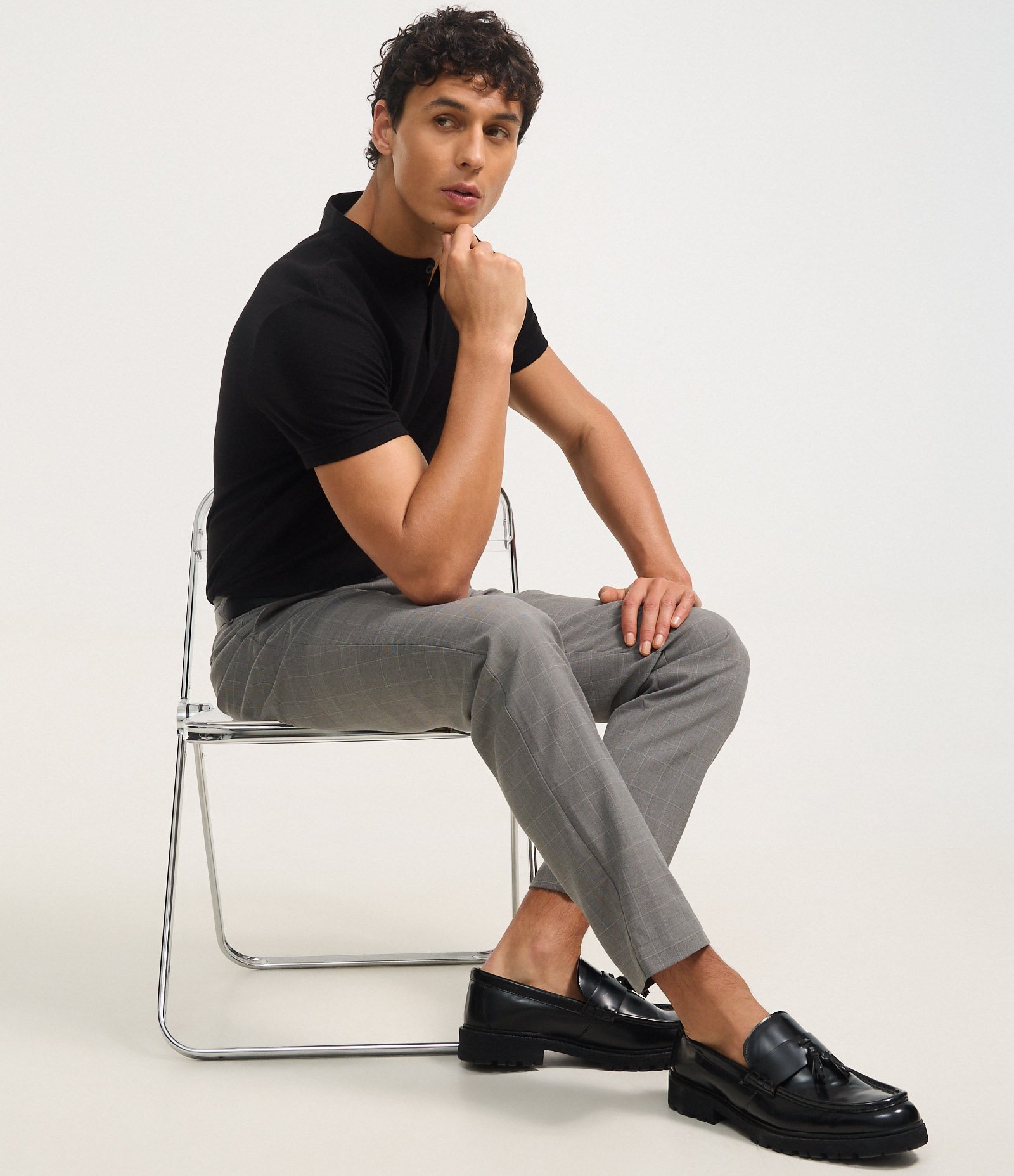 Calça Slim em Alfaiataria com Xadrez Fio Tinto Cinza 3