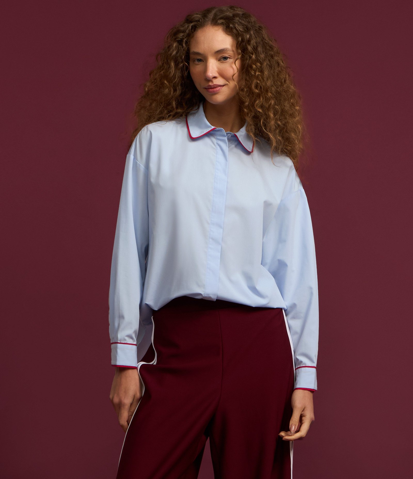 Camisa Oversized em Tricoline com Detalhe Contrastante Azul 4