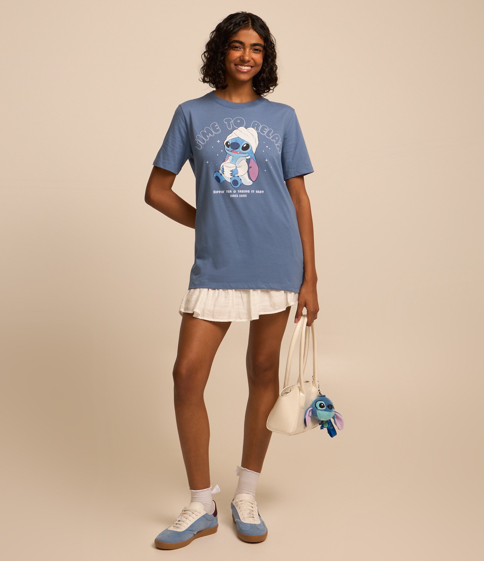 Camiseta Alongada em Algodão com Estampa Stitch Time to Relax Azul 2