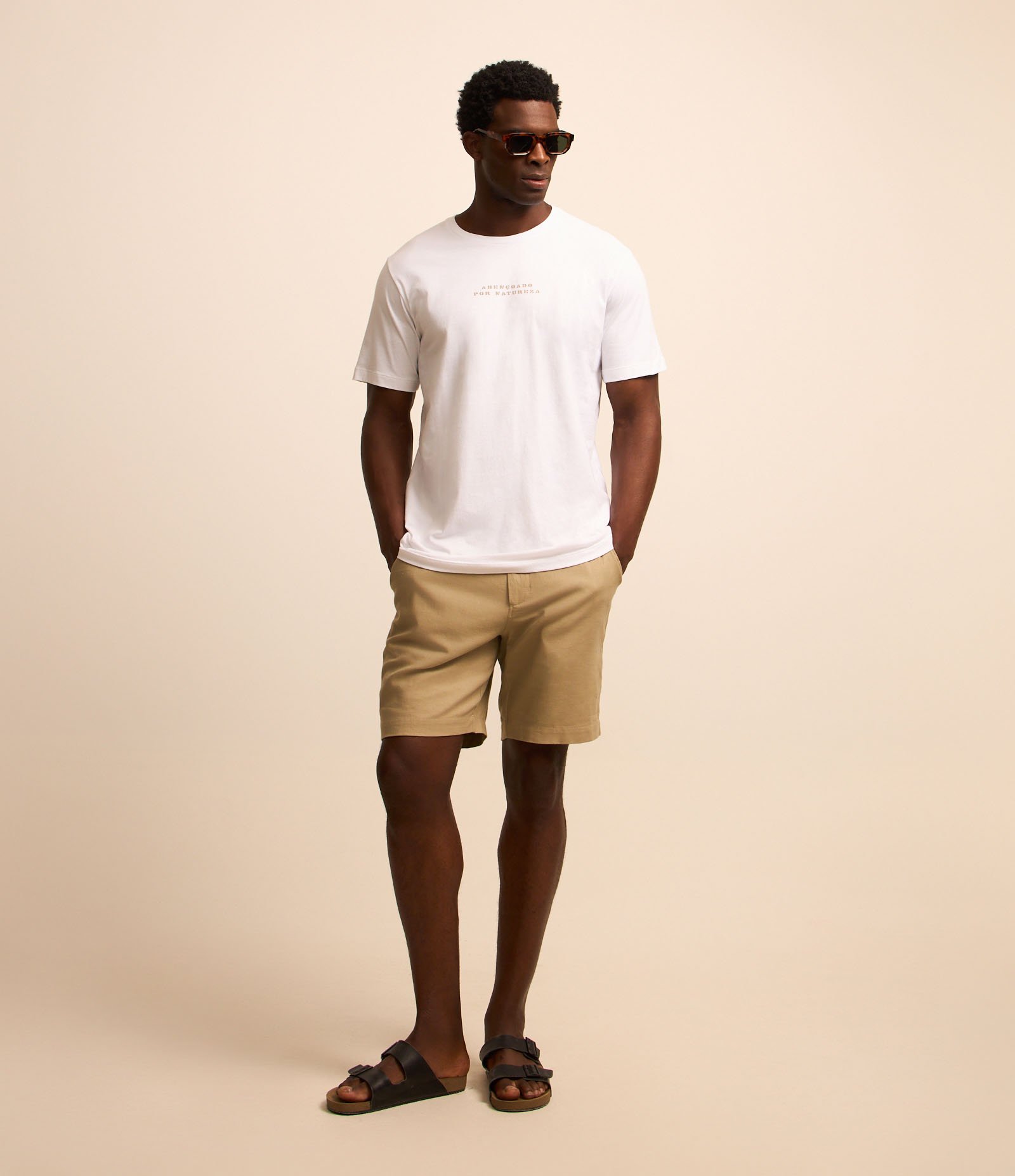 Camiseta Comfort em Algodão com Estampa Abençoado por Natureza Branco 2