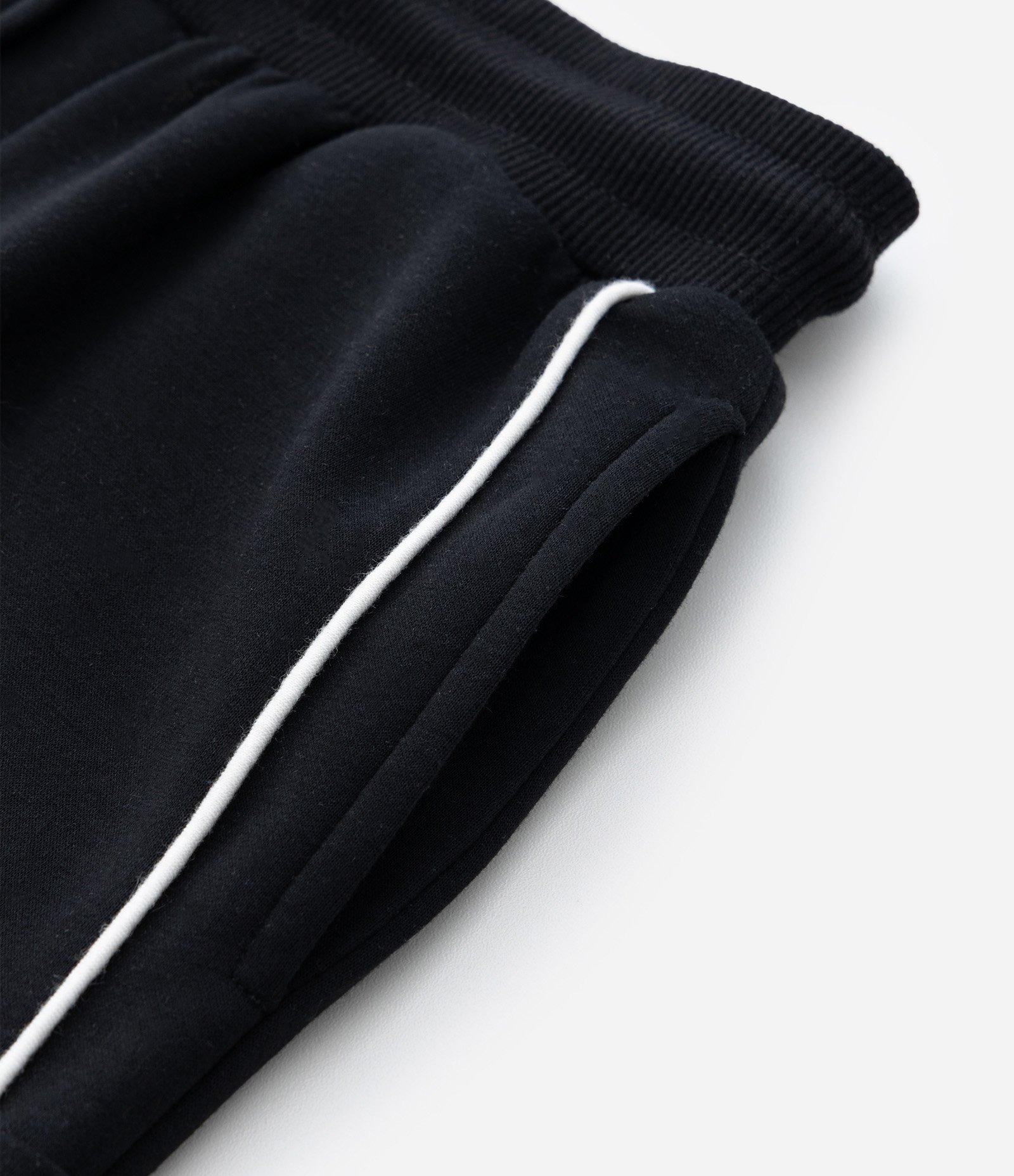 Calça Infantil em Tech Fleece e Estampa Minecraft - Tam 5 a 14 Anos Preto 6