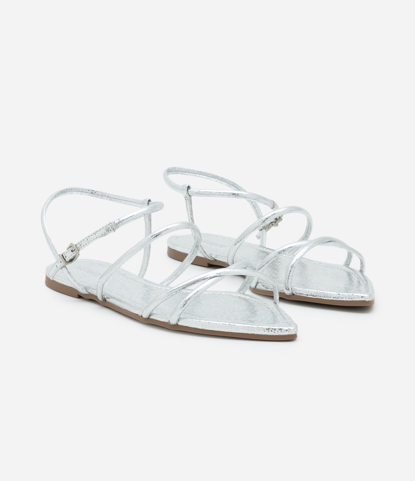 Sandãlia Rasteira em PU com Bico folha e Tiras Prata 2