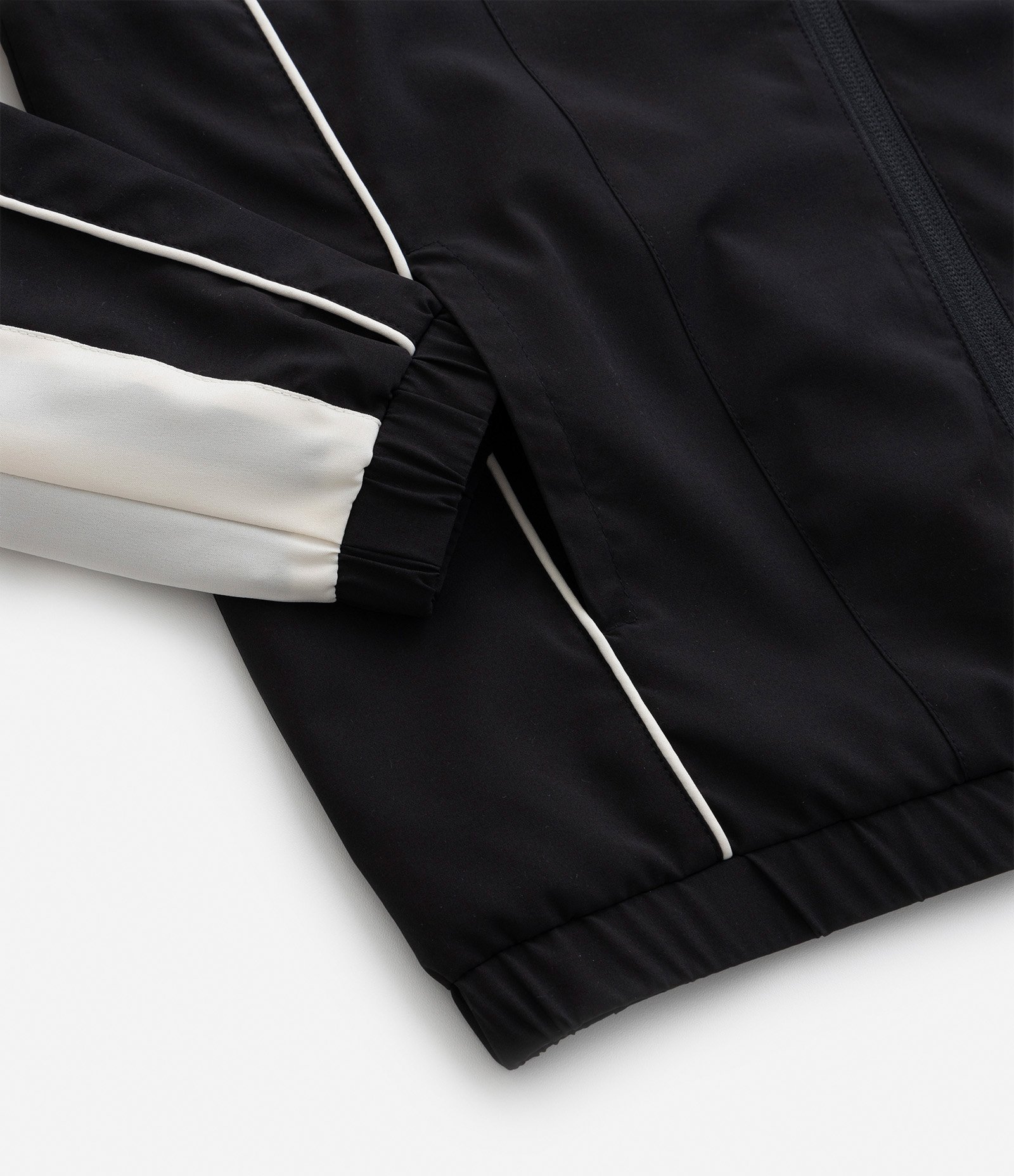 Jaqueta Quebra- Vento Infantil com Recortes - Tam 5 a 14 Anos Preto 4