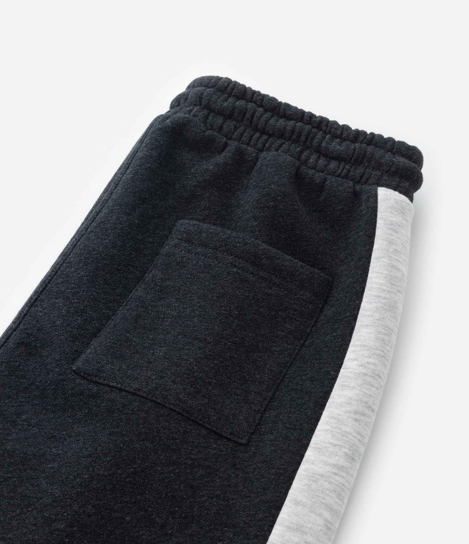 Calça Infantil em Moletom com Recorte Lateral - Tam 5 a 14 Anos Cinza Escuro/Cinza Claro 6