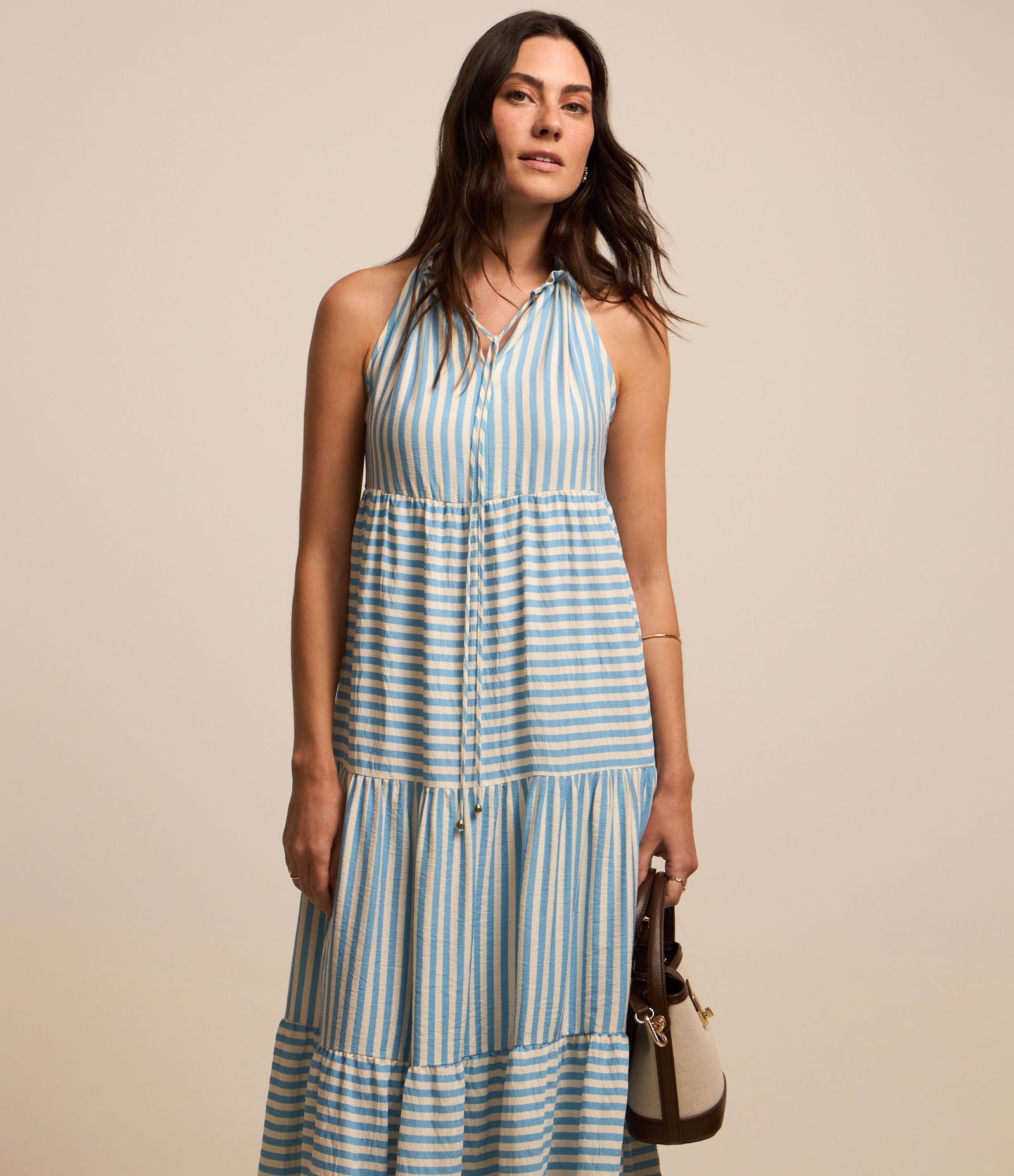 Vestido Evasê New Midi em Viscose Listrada com Barra Franzida Azul/Branco 1