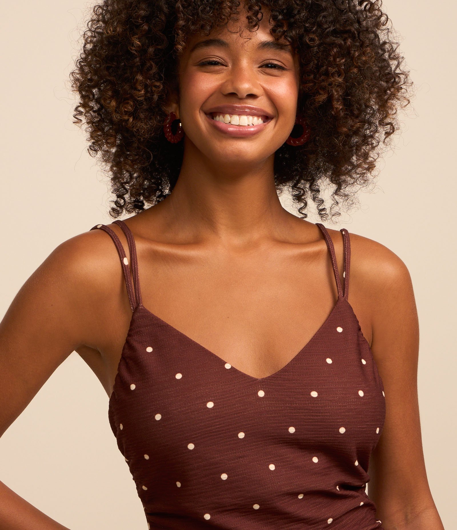 Vestido New Midi Texturizado Poá com Alcinhas Duplas Marrom 3