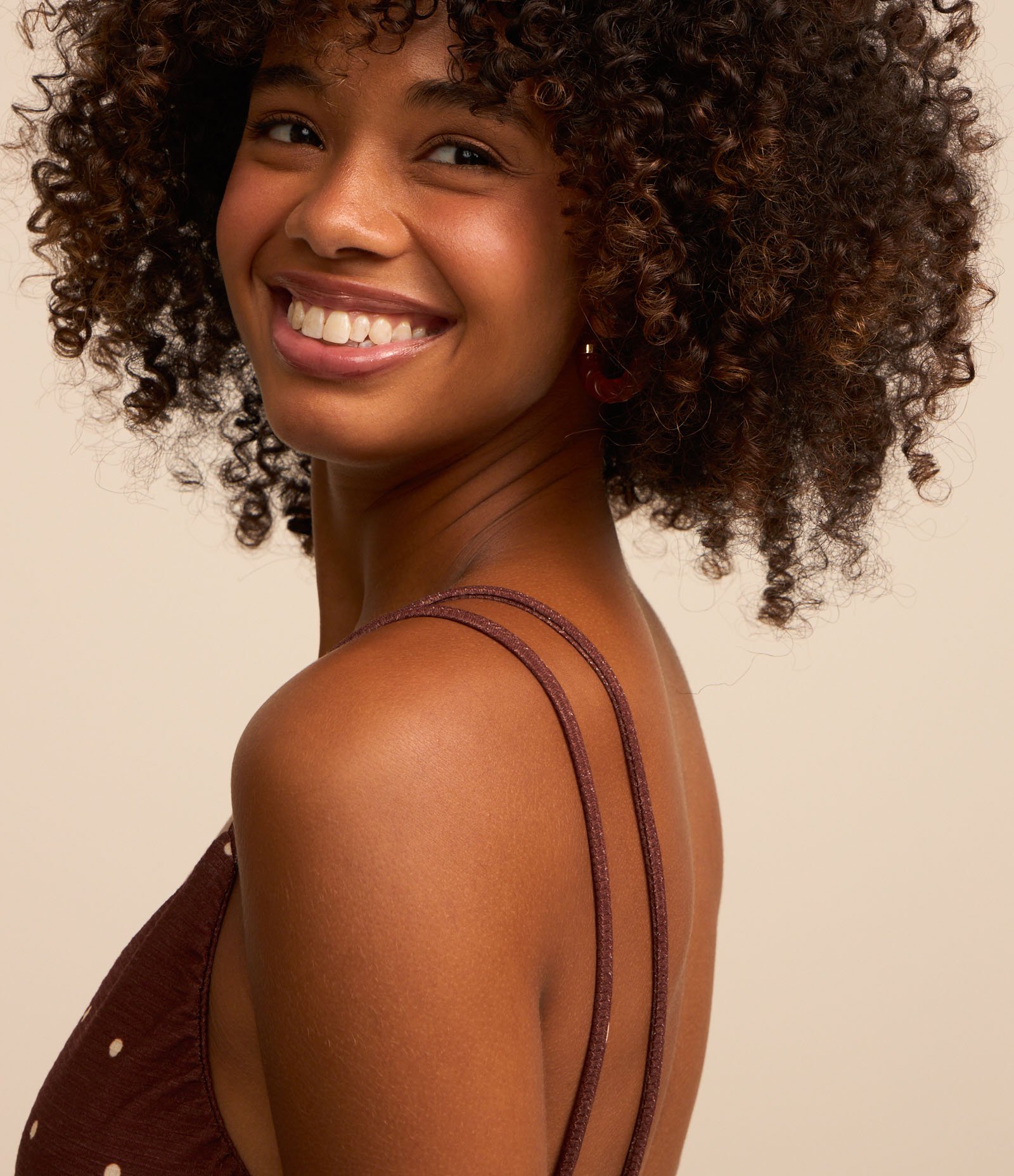 Vestido New Midi Texturizado Poá com Alcinhas Duplas Marrom 4