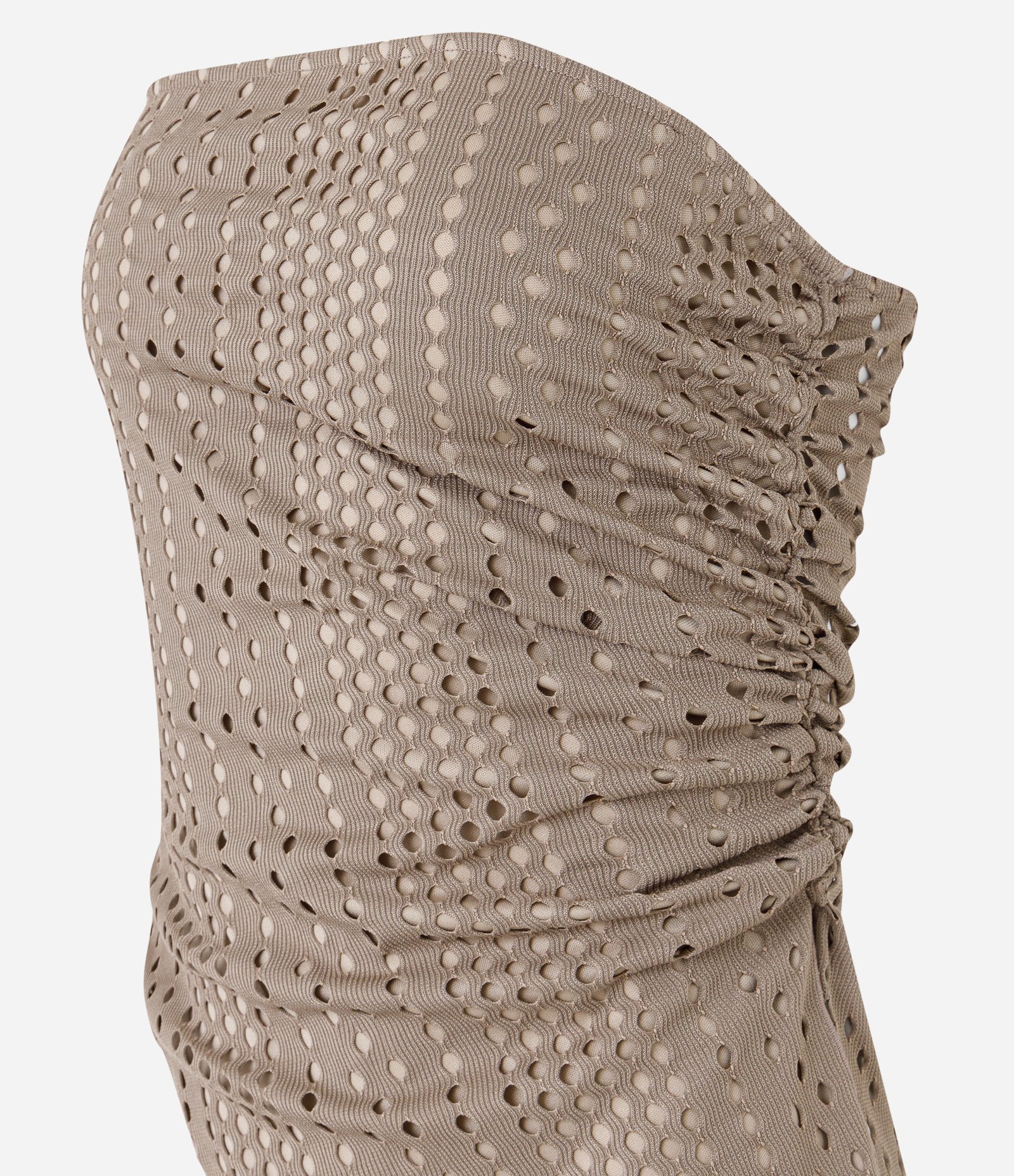 Blusa Texturizada com Decote Tomara que Caia e Textura de Furinhos Bege 5